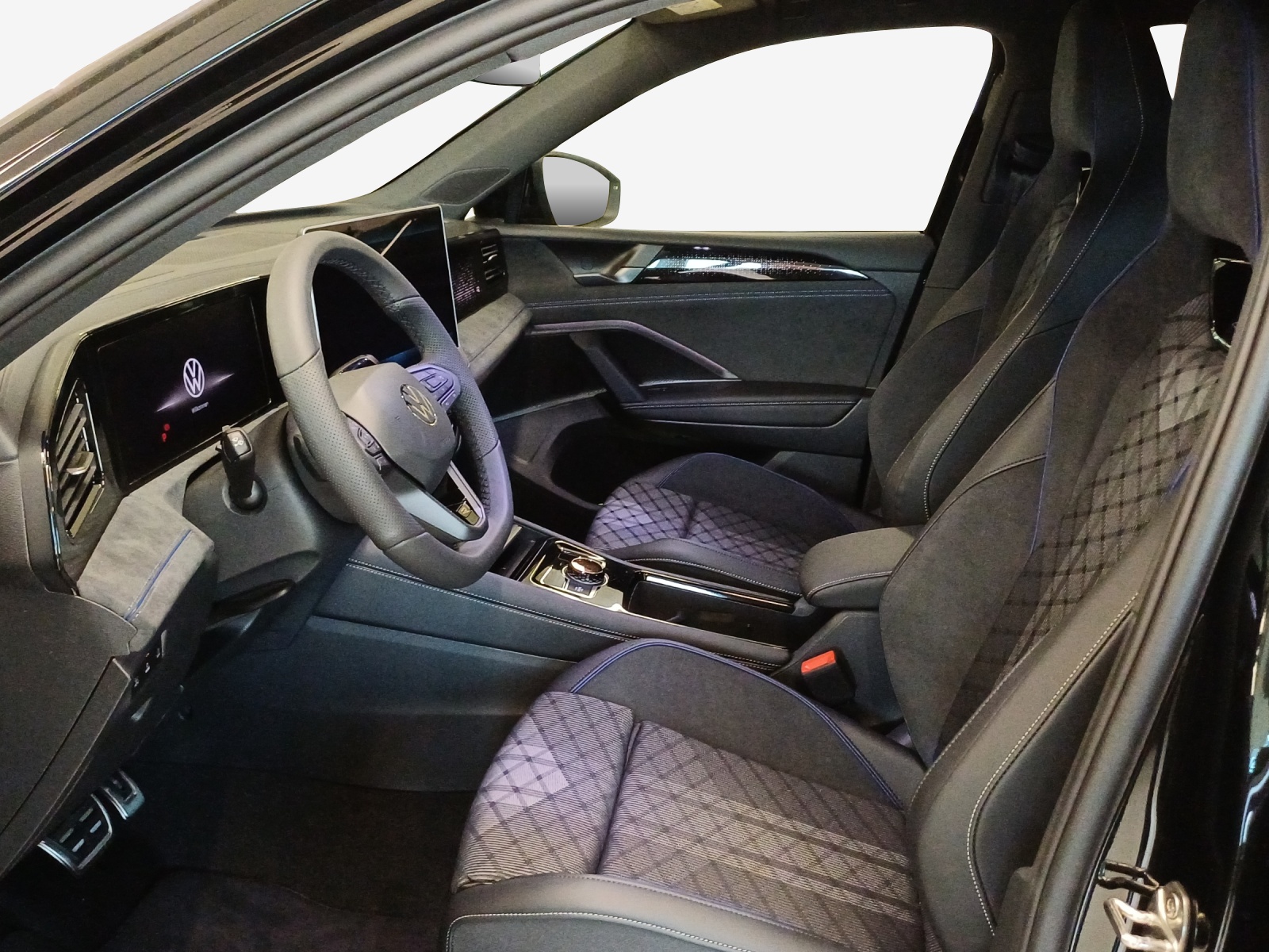 VW Tiguan 2.0 TDI SCR R-Line 4Motion DSG-image-7
