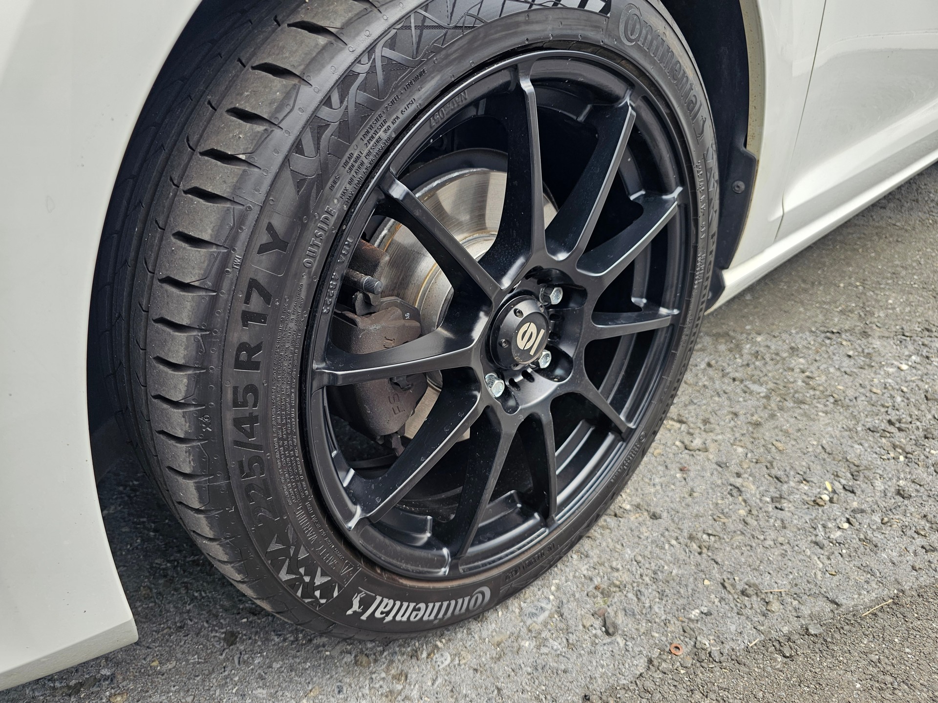 VW GOLF-image-2