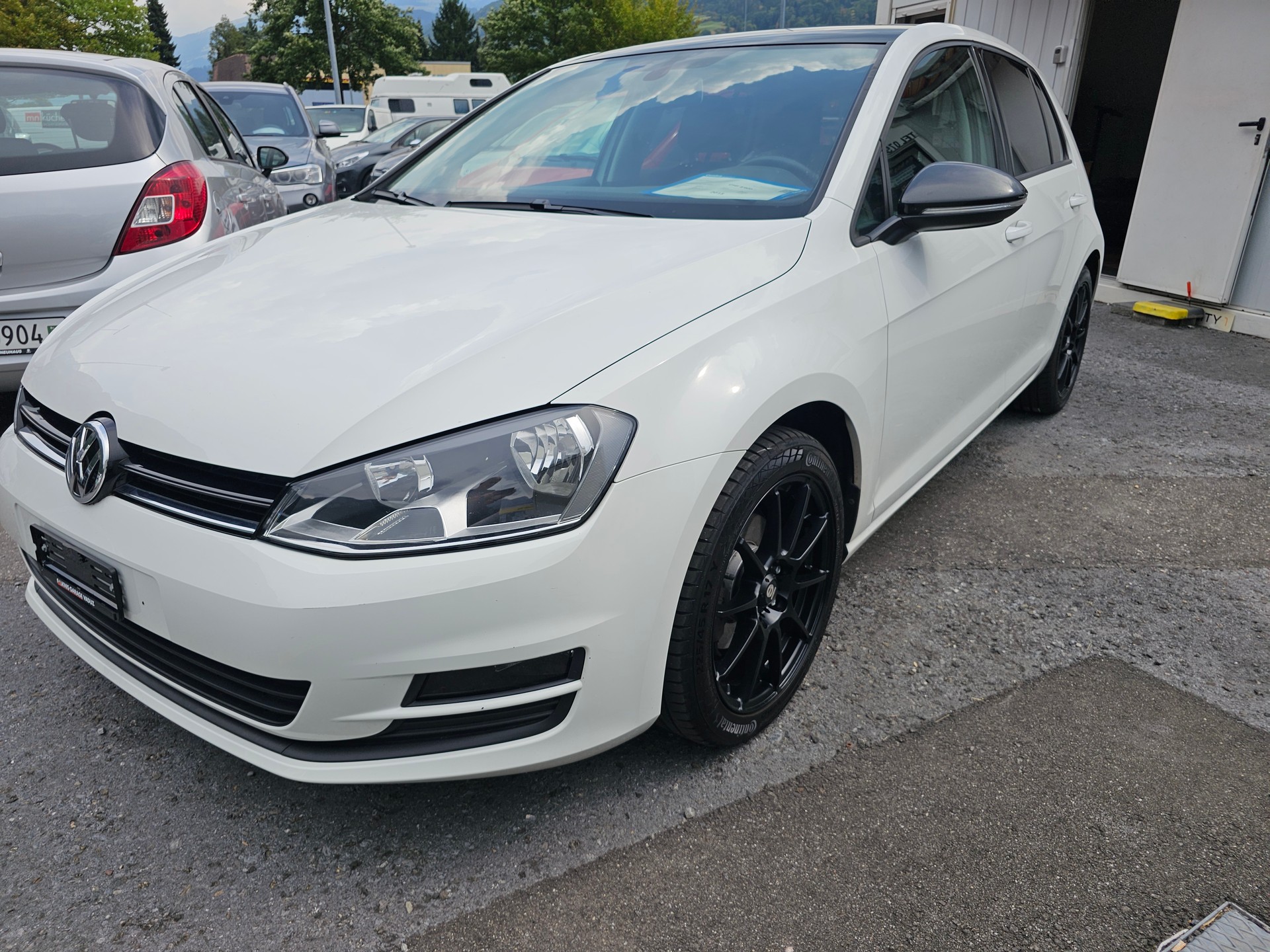 VW GOLF-image-0