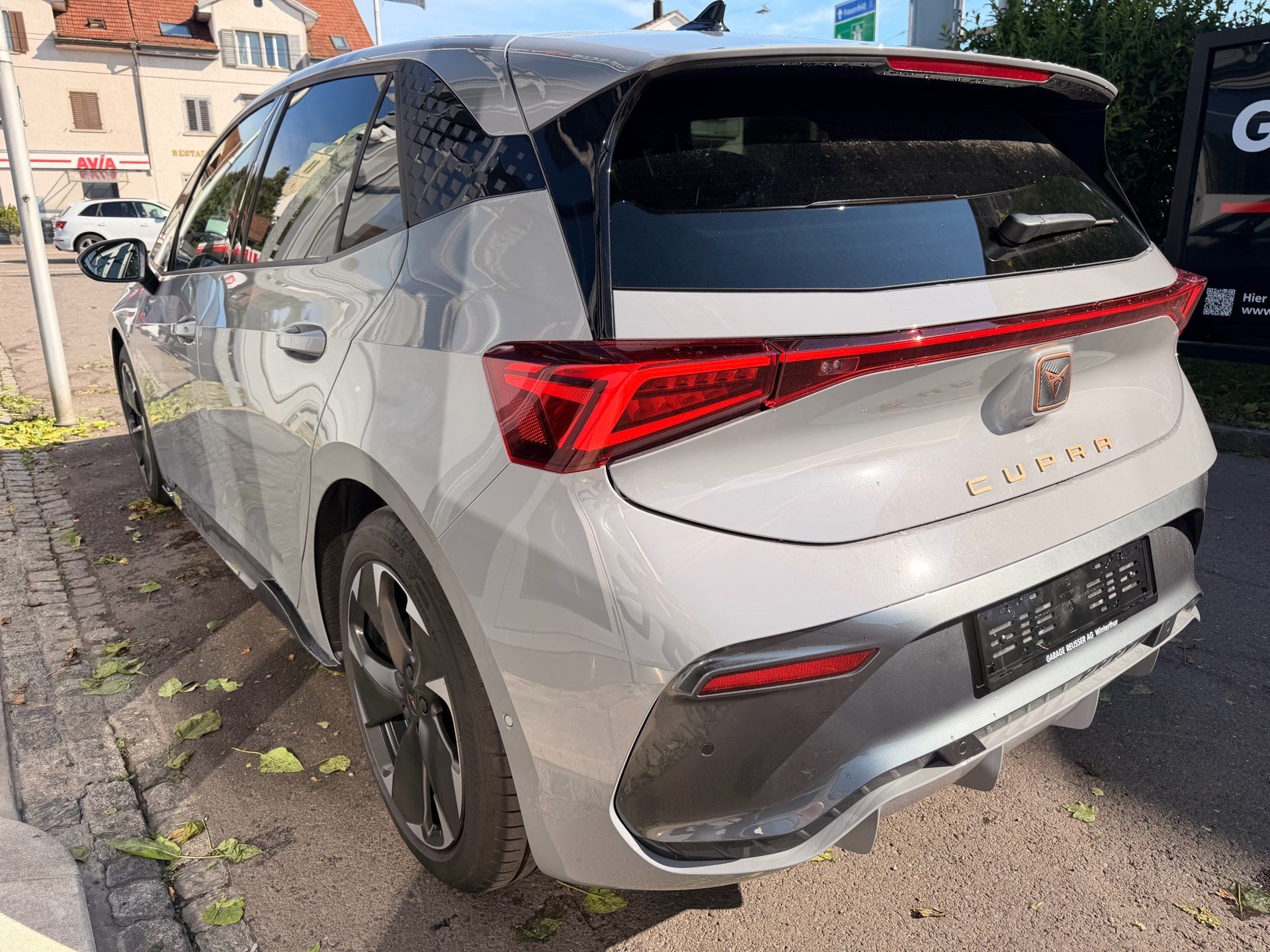CUPRA Born 204 PS EDITION DYNAMIC *** 360 GRAD KAMERA & 5 JAHRE CUPRA HERSTELLERGARANTIE ***-image-5