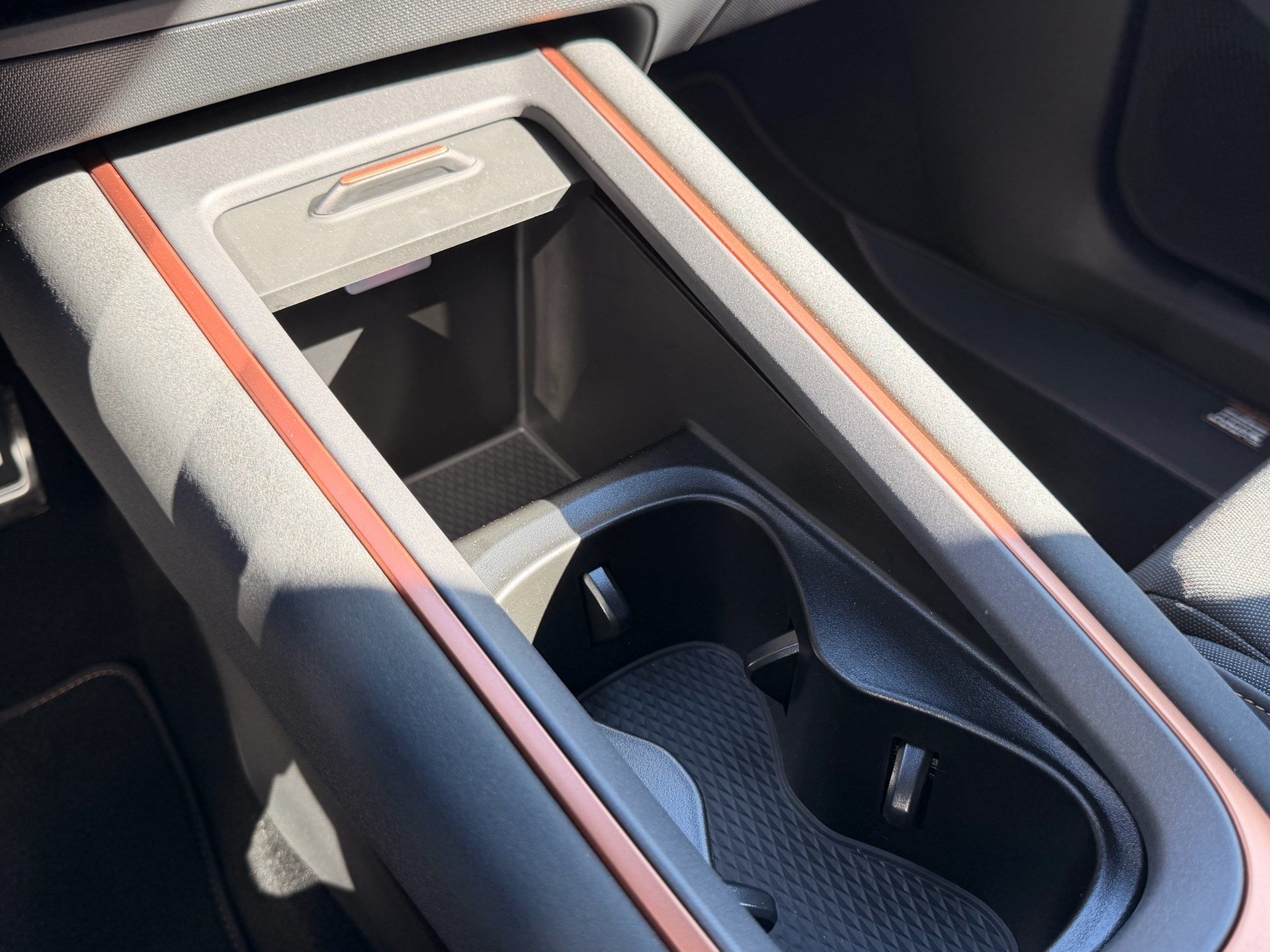 CUPRA Born 204 PS EDITION DYNAMIC *** 360 GRAD KAMERA & 5 JAHRE CUPRA HERSTELLERGARANTIE ***-image-26