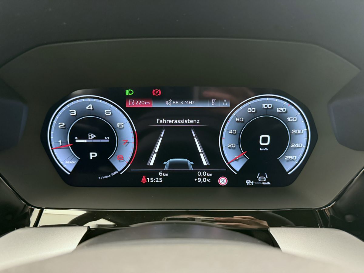 AUDI A3 Sportback TFSI 110 kW Attraction S tronic-image-7