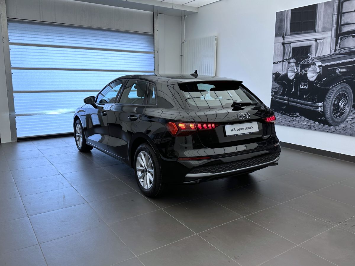 AUDI A3 Sportback TFSI 110 kW Attraction S tronic-image-20