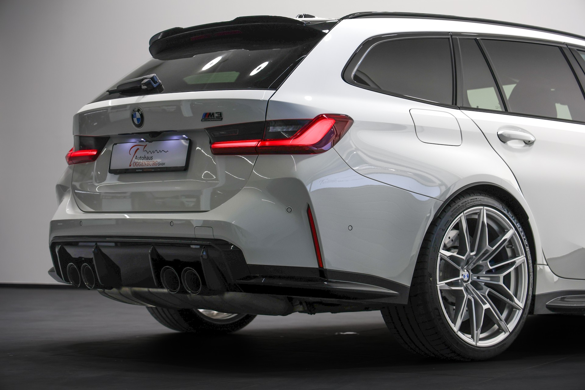 BMW M3 Touring xDrive Competition M LCI *530PS*BMW Werksgarantie bis 11.2028*-image-15