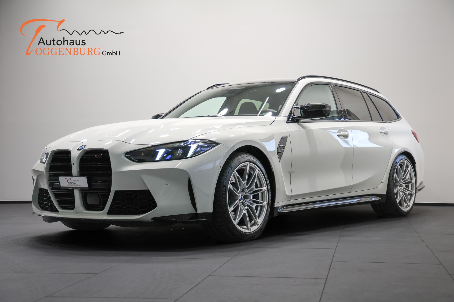 BMW M3 Touring xDrive Competition M LCI *530PS*BMW Werksgarantie bis 11.2028*-showroom-element-3