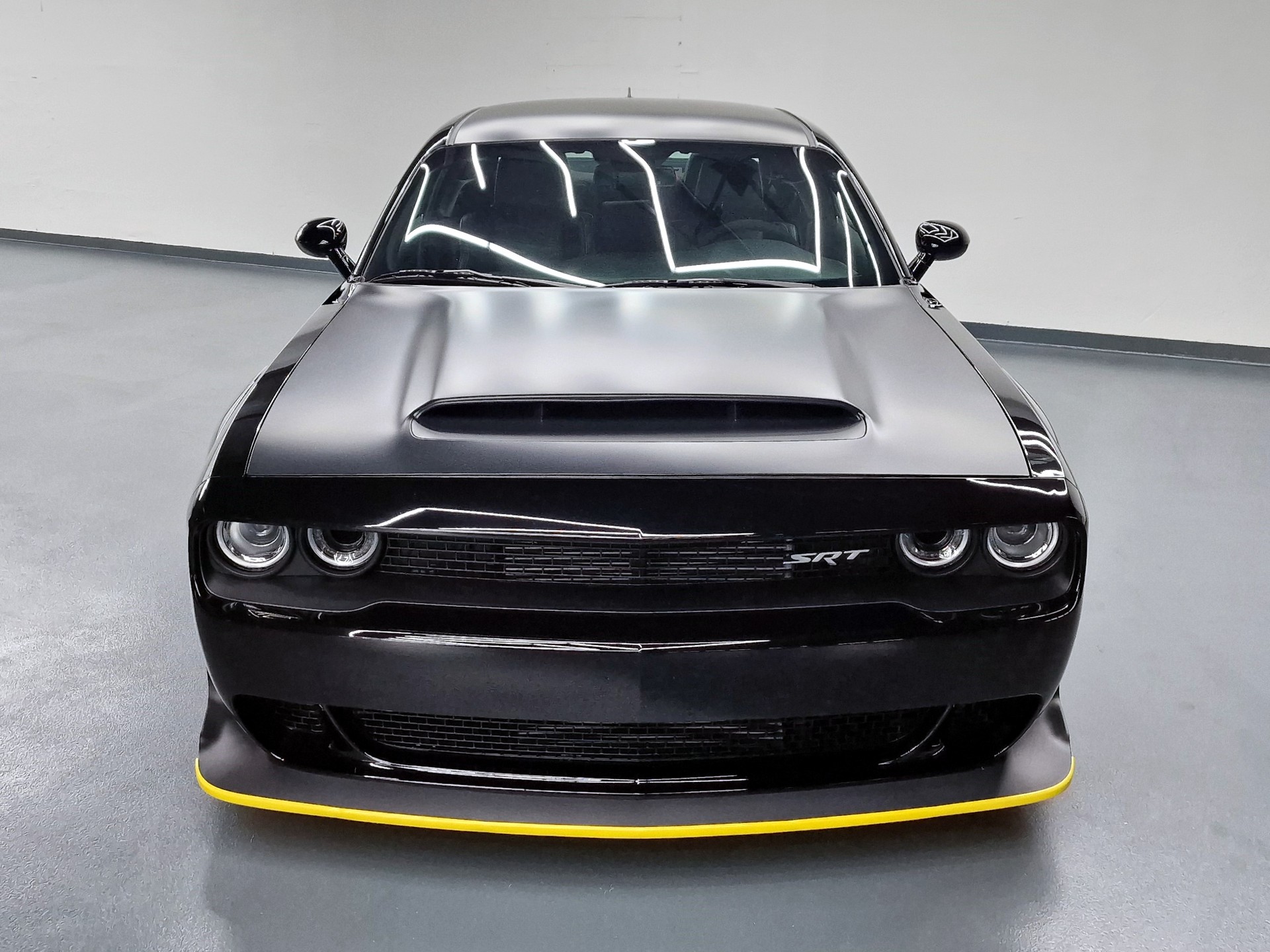 DODGE Challenger SRT Demon-image-3