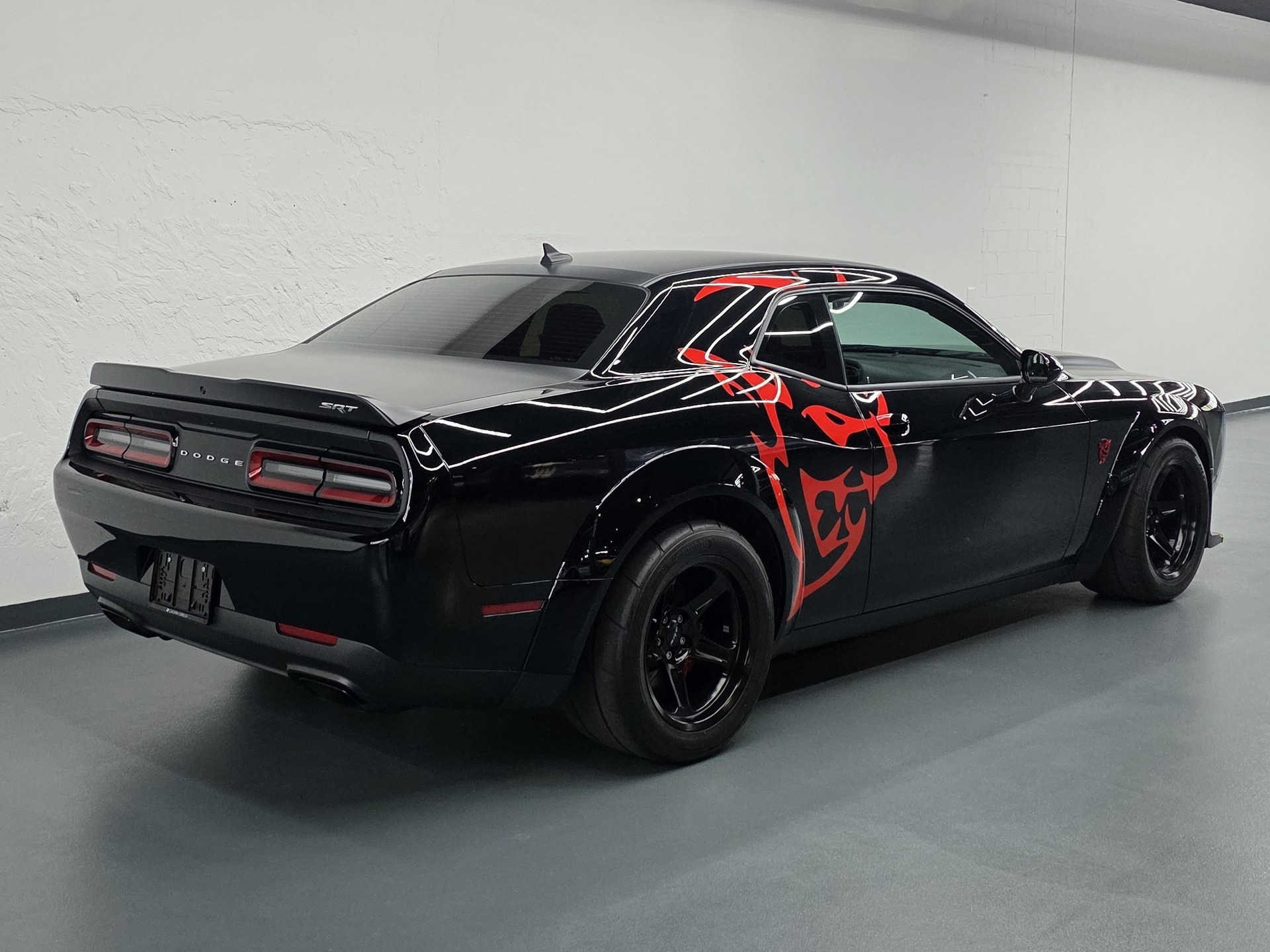 DODGE Challenger SRT Demon-image-2