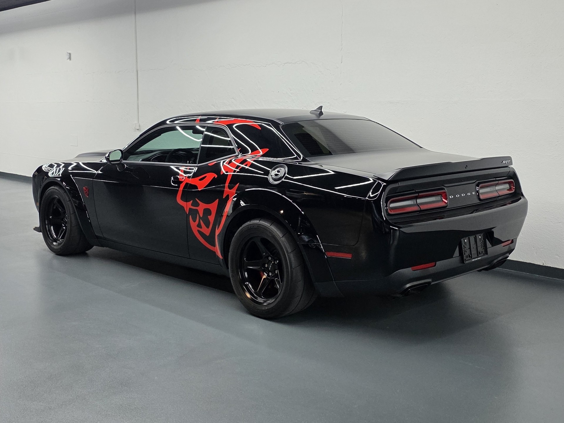 DODGE Challenger SRT Demon-image-6