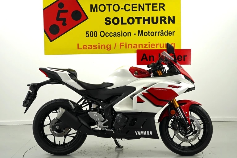YAMAHA YZF-R3 ABS 70th Anniv.