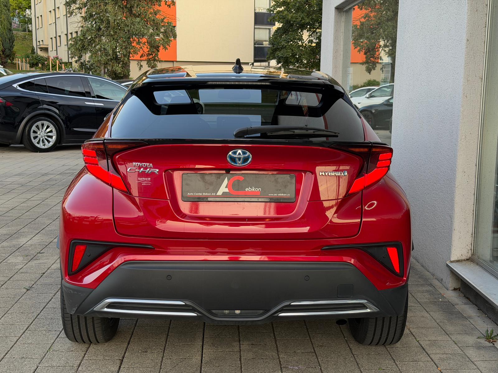 TOYOTA C-HR 2.0 HSD CVT Premium-image-3