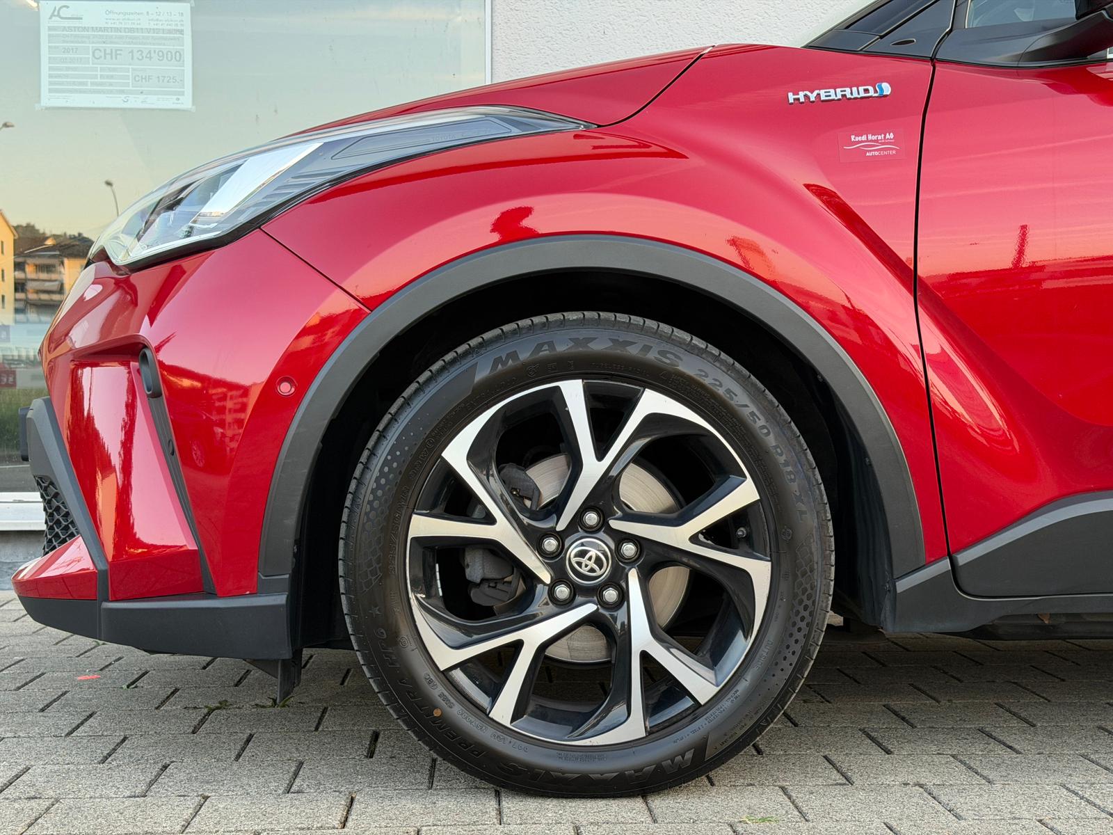 TOYOTA C-HR 2.0 HSD CVT Premium-image-7