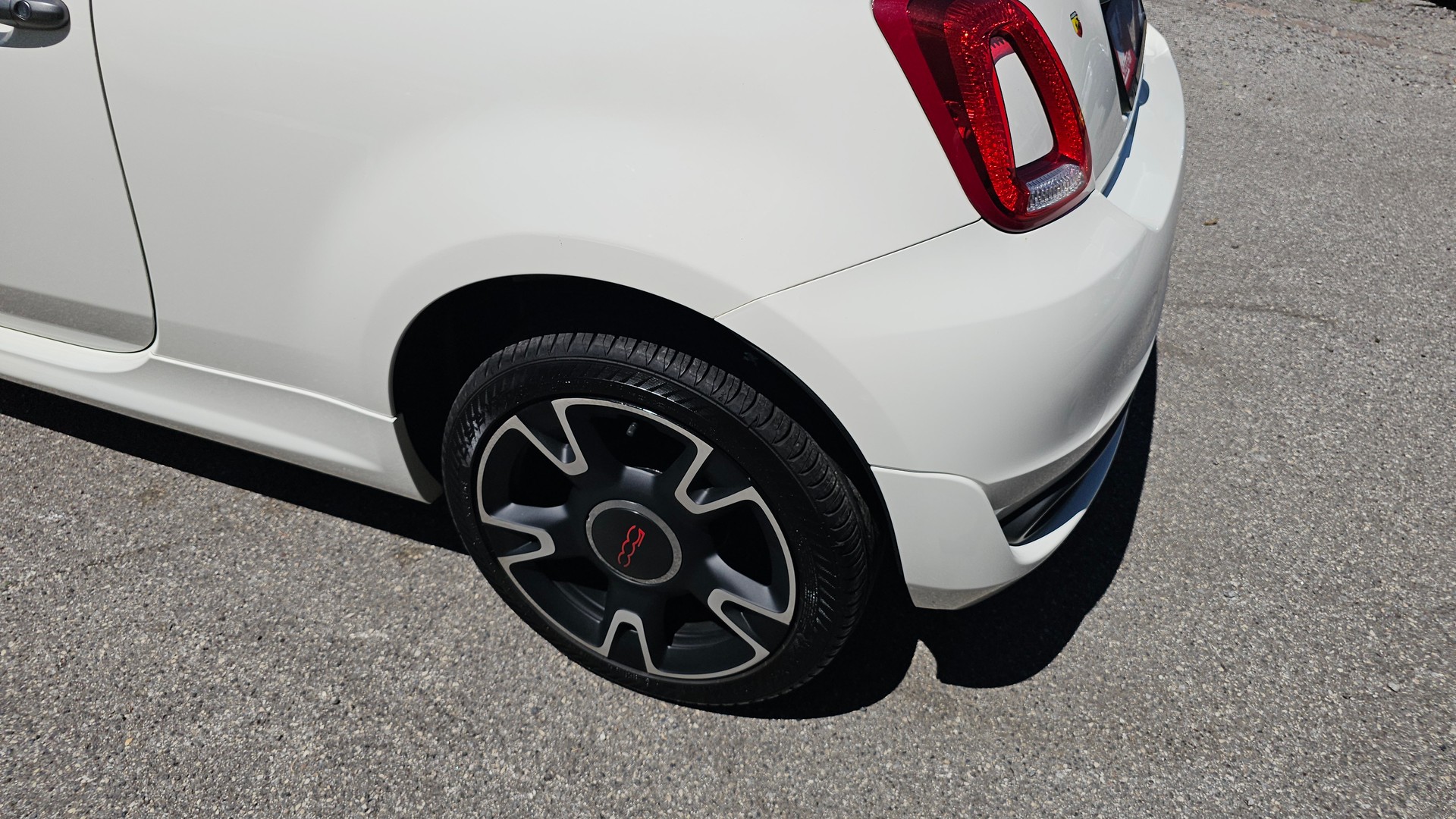 FIAT 500C 0.9 Twinair S Dualogic-image-4