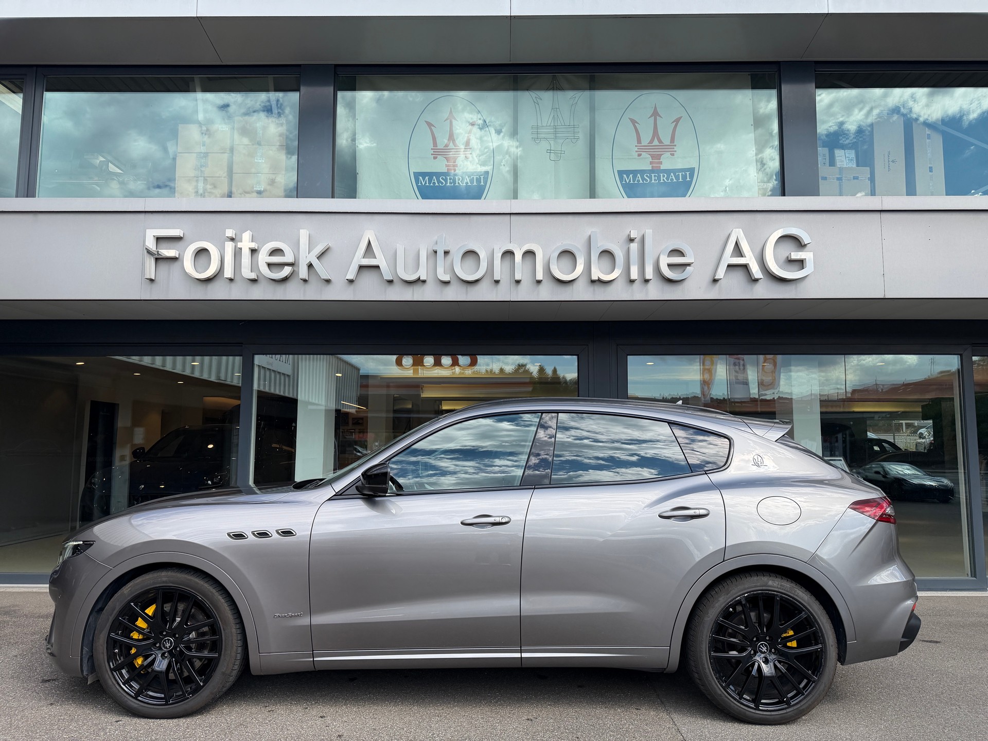 MASERATI Levante S 3.0V6 GranSport-image-1