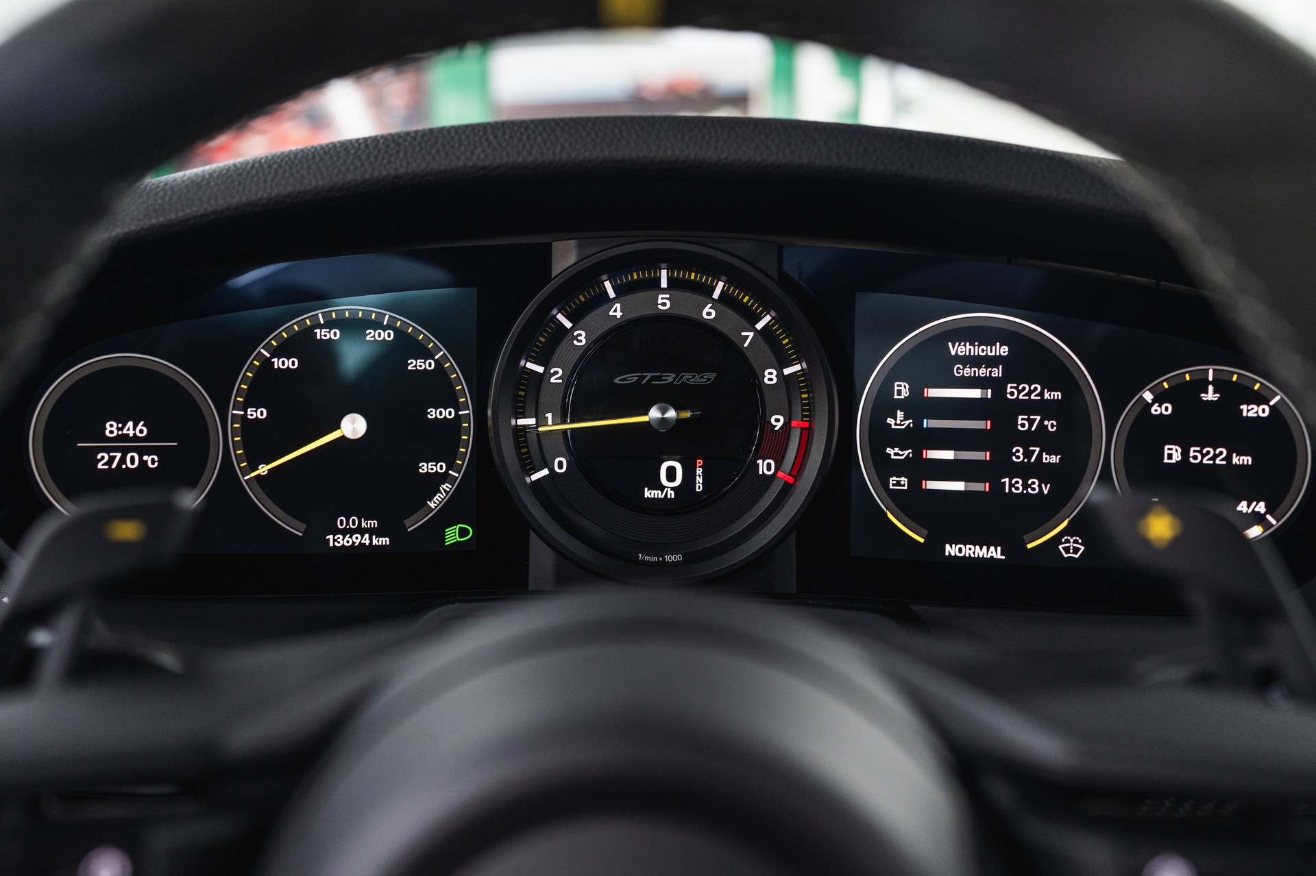 PORSCHE 911 GT3 RS-image-15