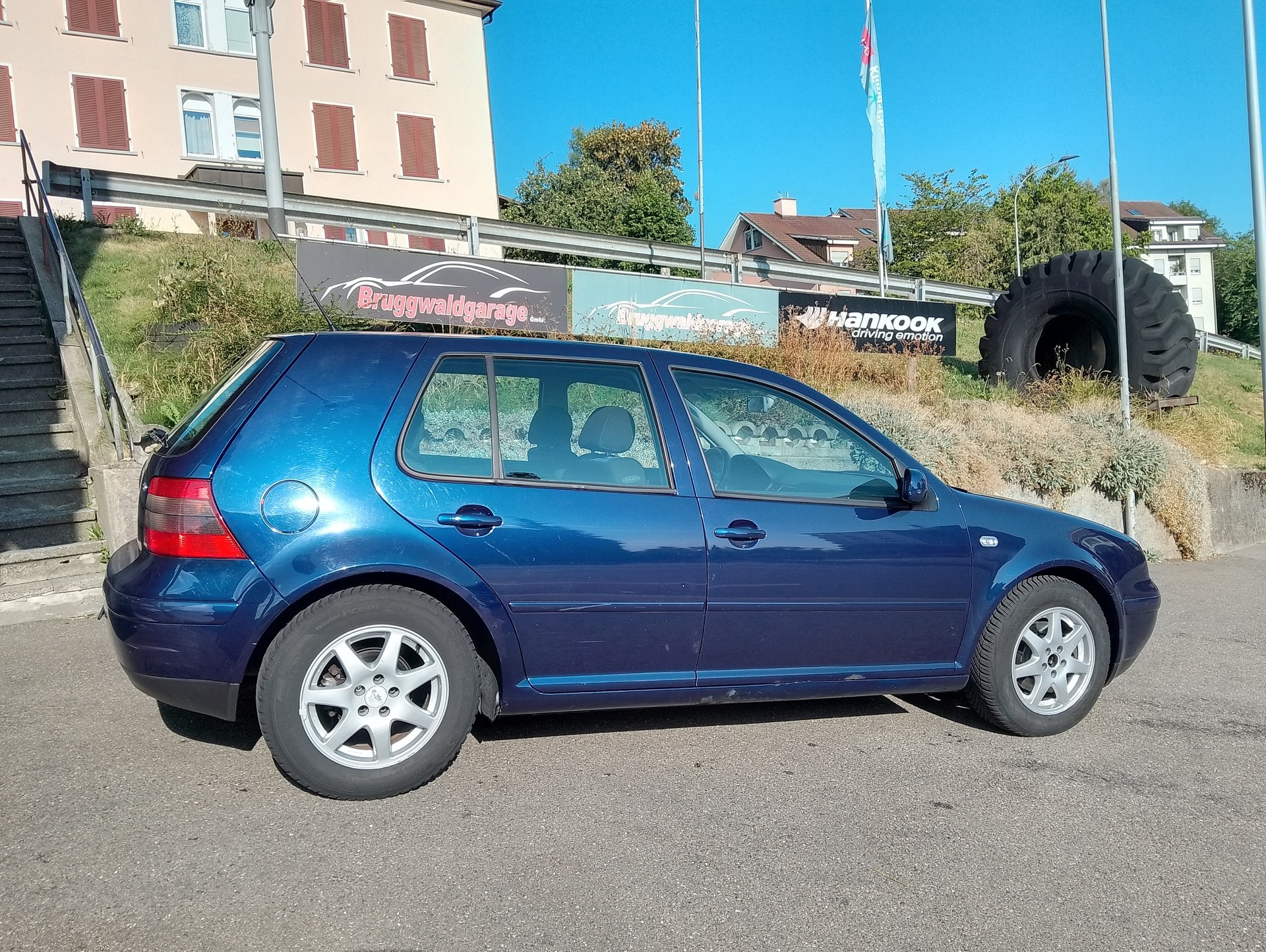 VW Golf 2.0 Trendline-image-6