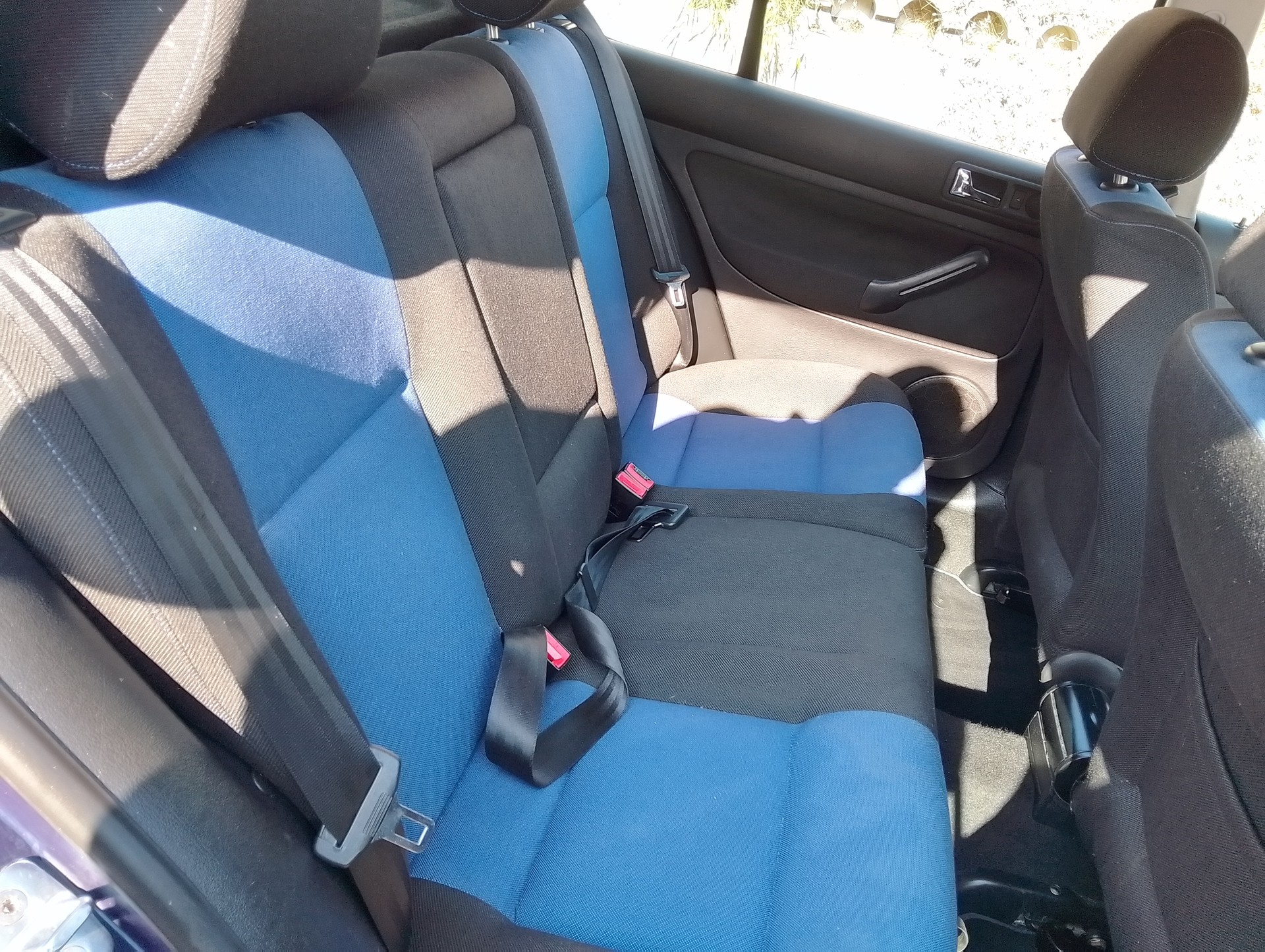 VW Golf 2.0 Trendline-image-15