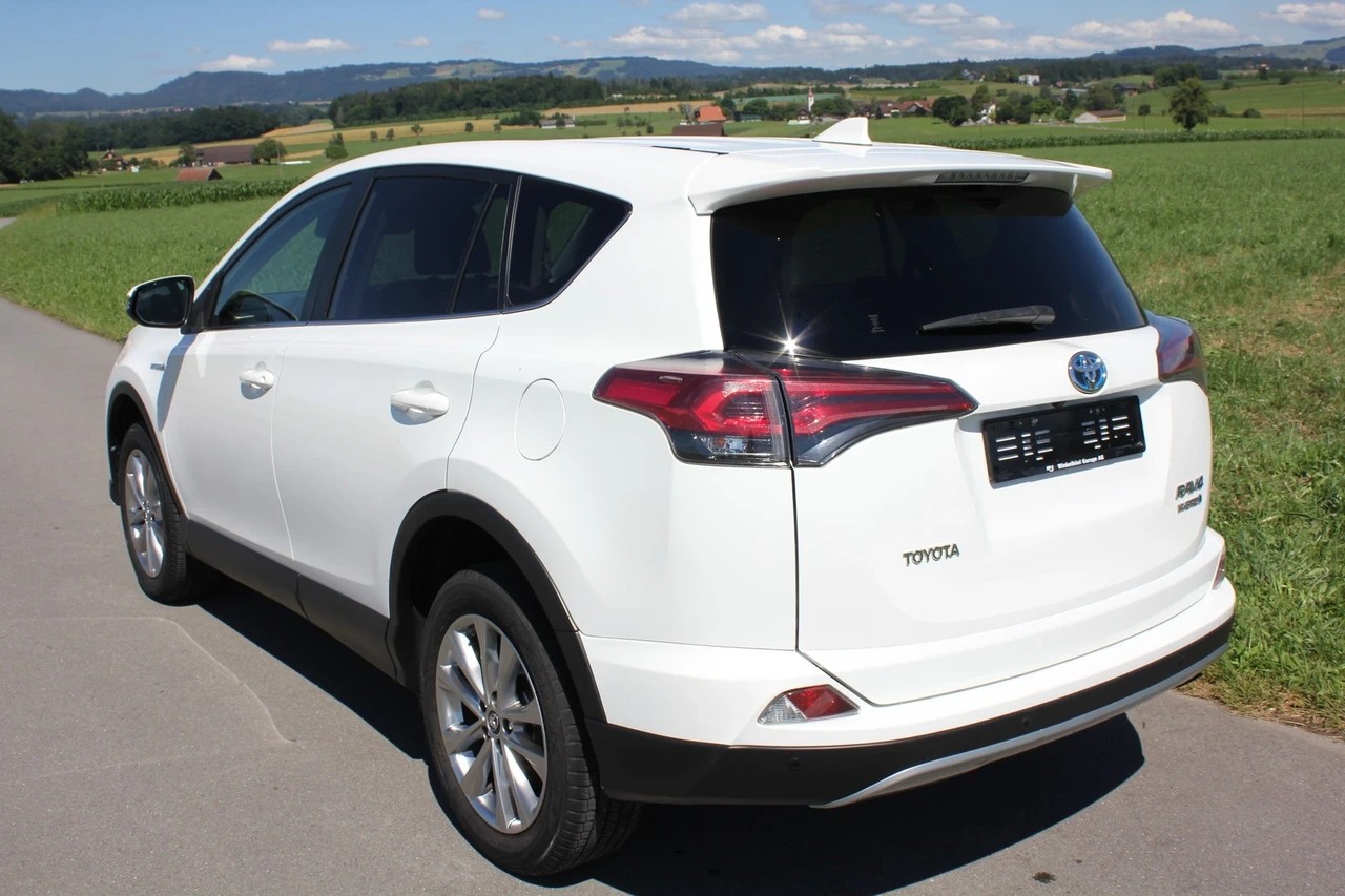 TOYOTA RAV-4 2.5 HSD Comfort e-CVT-image-3