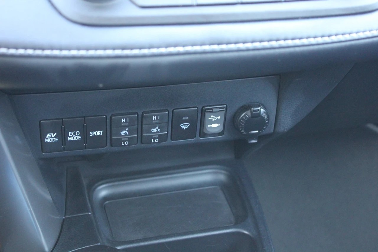 TOYOTA RAV-4 2.5 HSD Comfort e-CVT-image-12