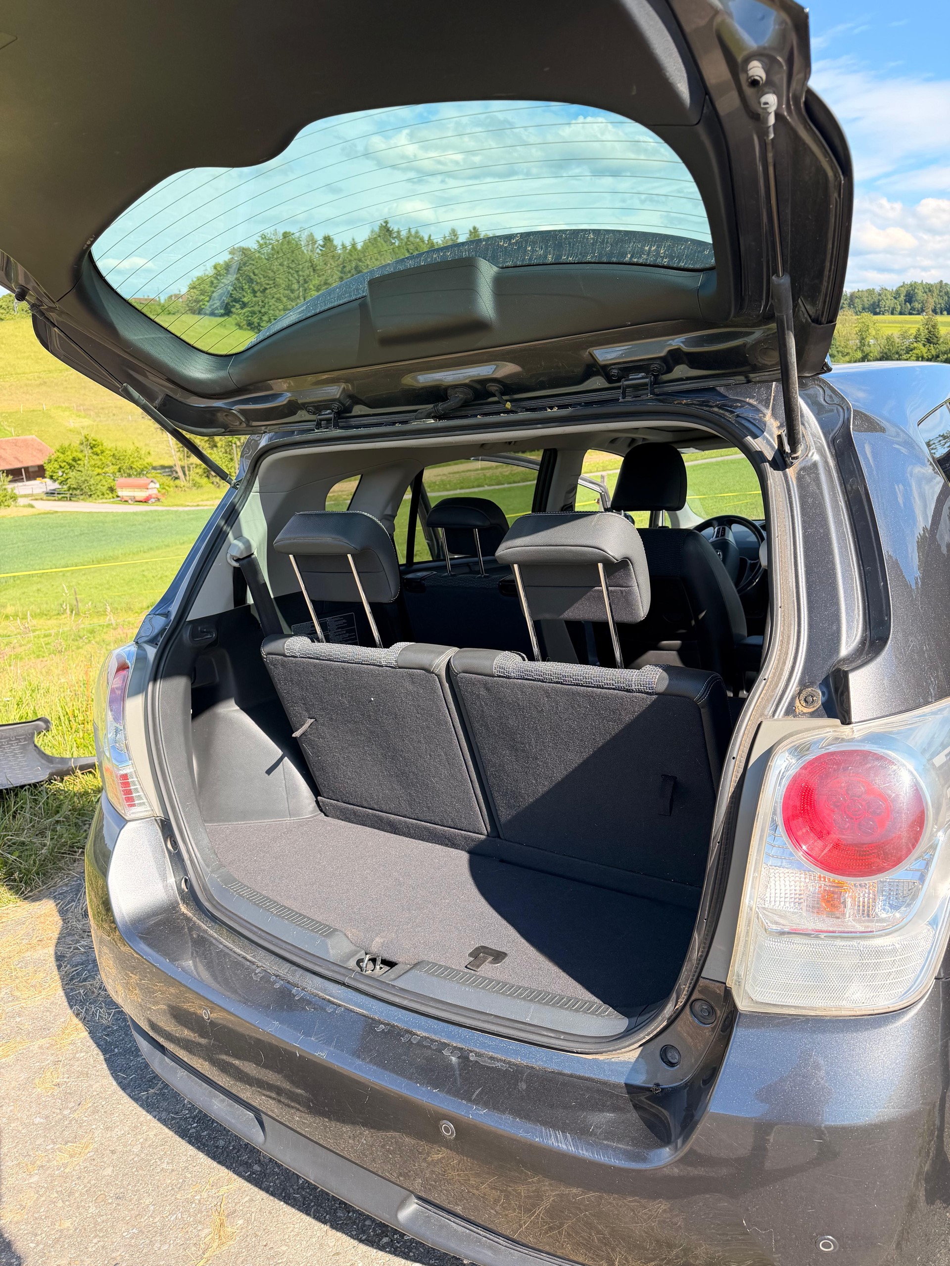 TOYOTA 1.8 VVT-i Sol 7P-image-5