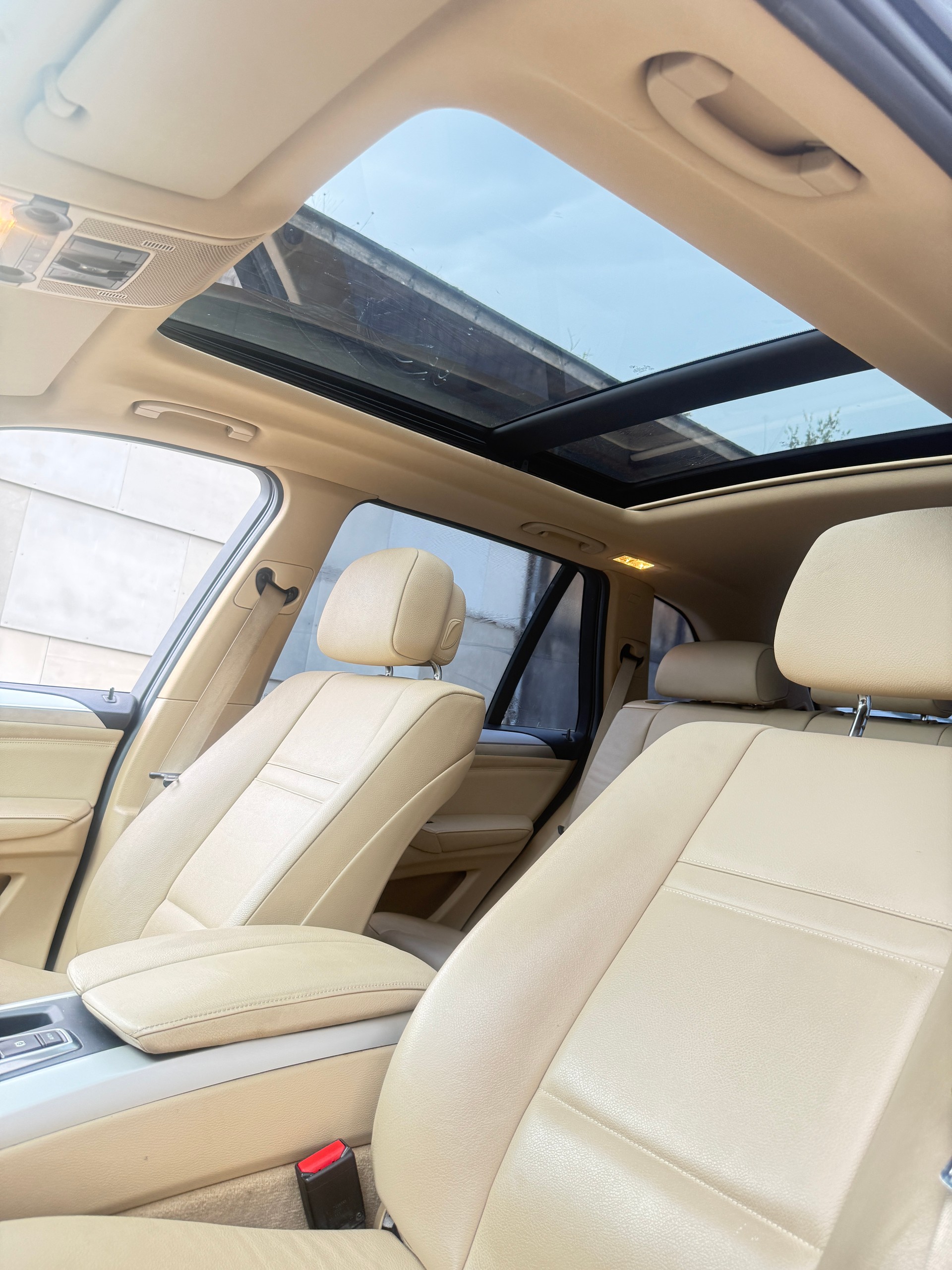 BMW X5 xDrive 40d Steptronic-image-12