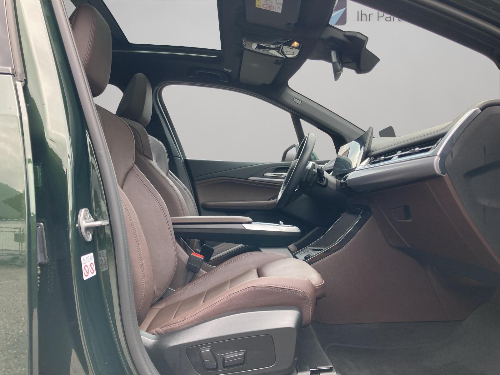 BMW 223i xDrive SDKG Active Tourer-image-10