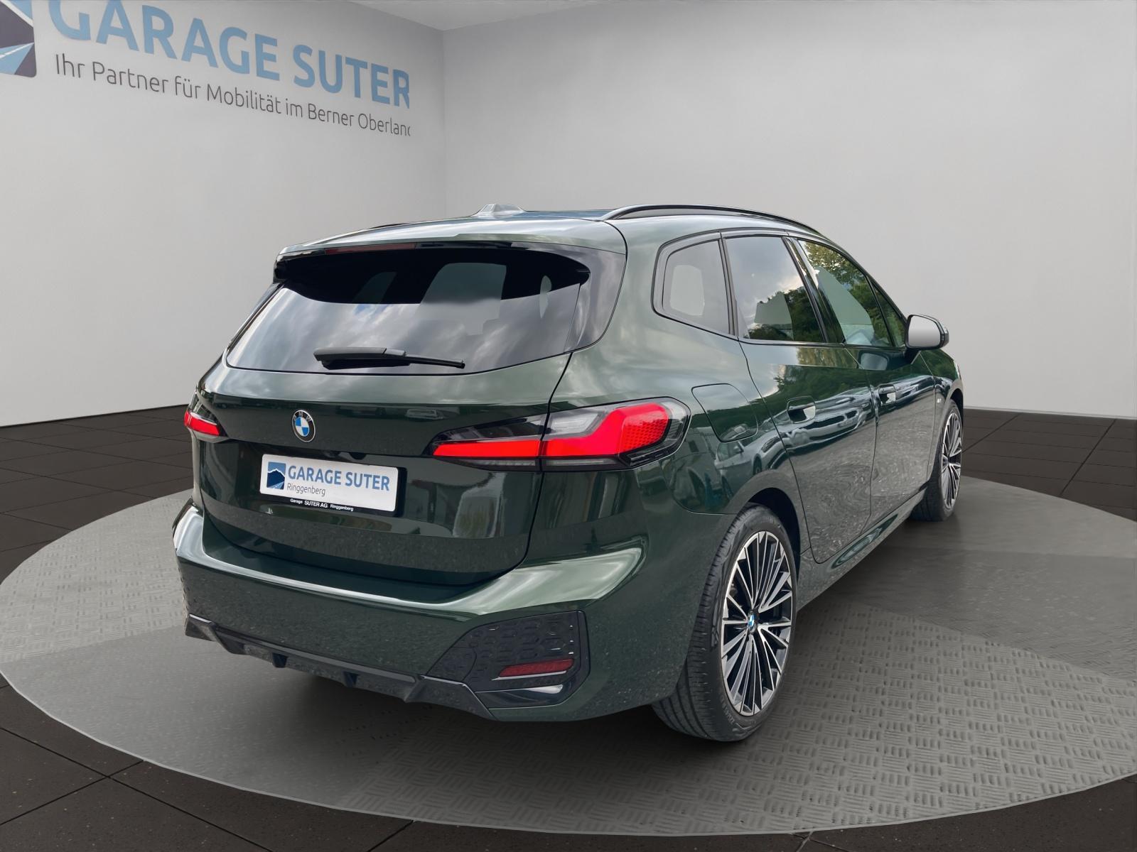 BMW 223i xDrive SDKG Active Tourer-image-4