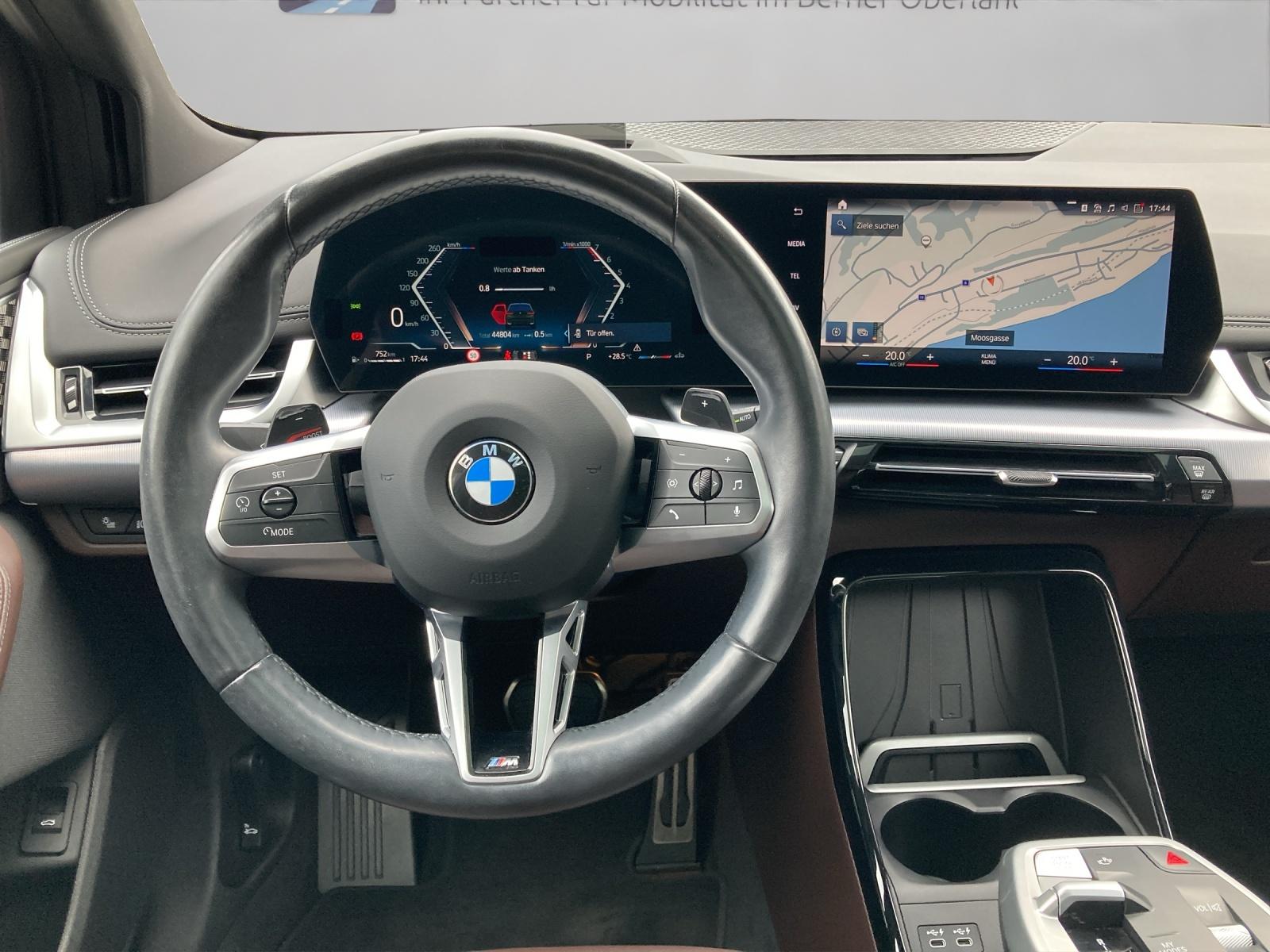BMW 223i xDrive SDKG Active Tourer-image-13