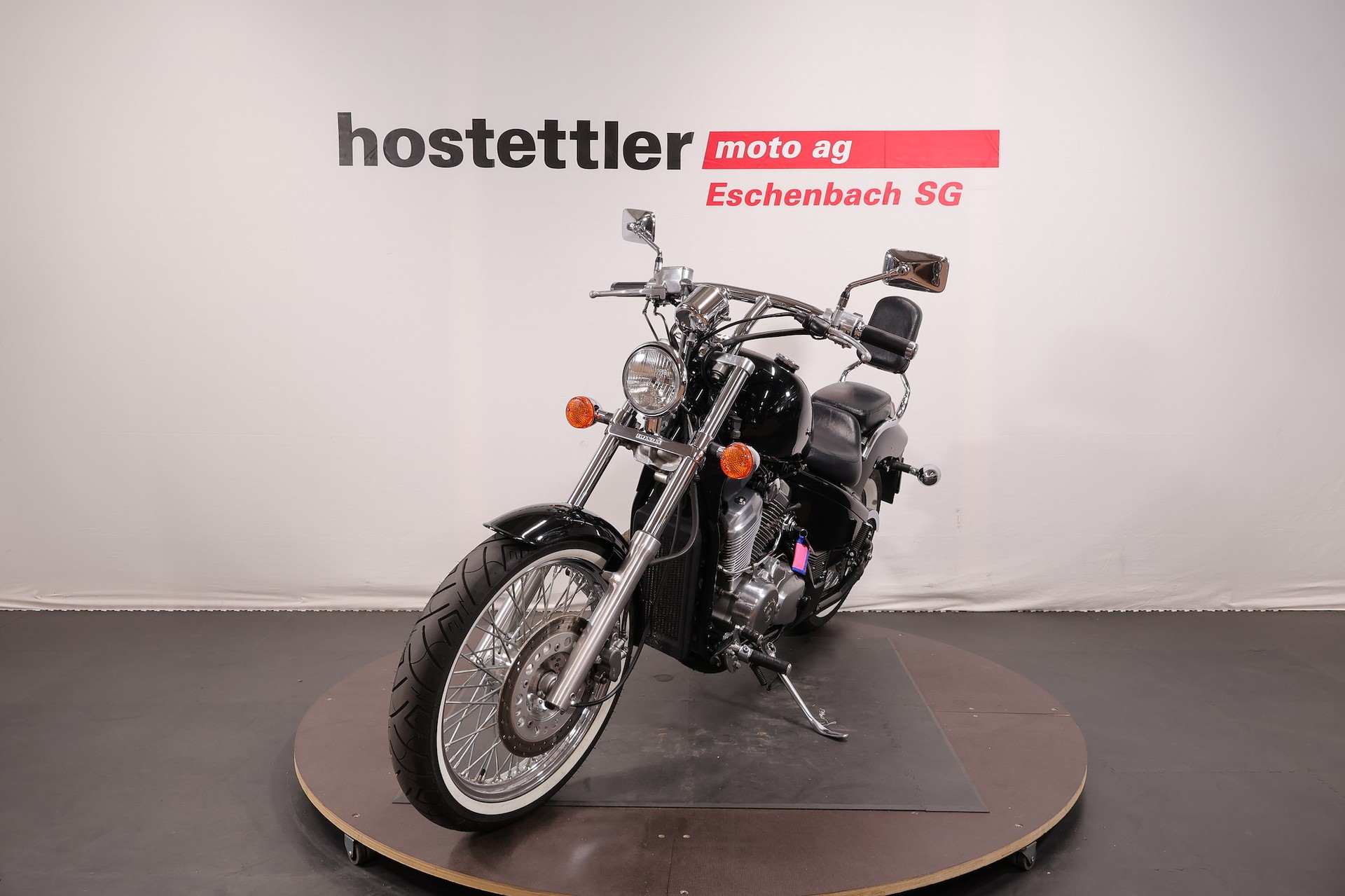 HONDA VT 600 C Shadow P-Y-showroom-element-2