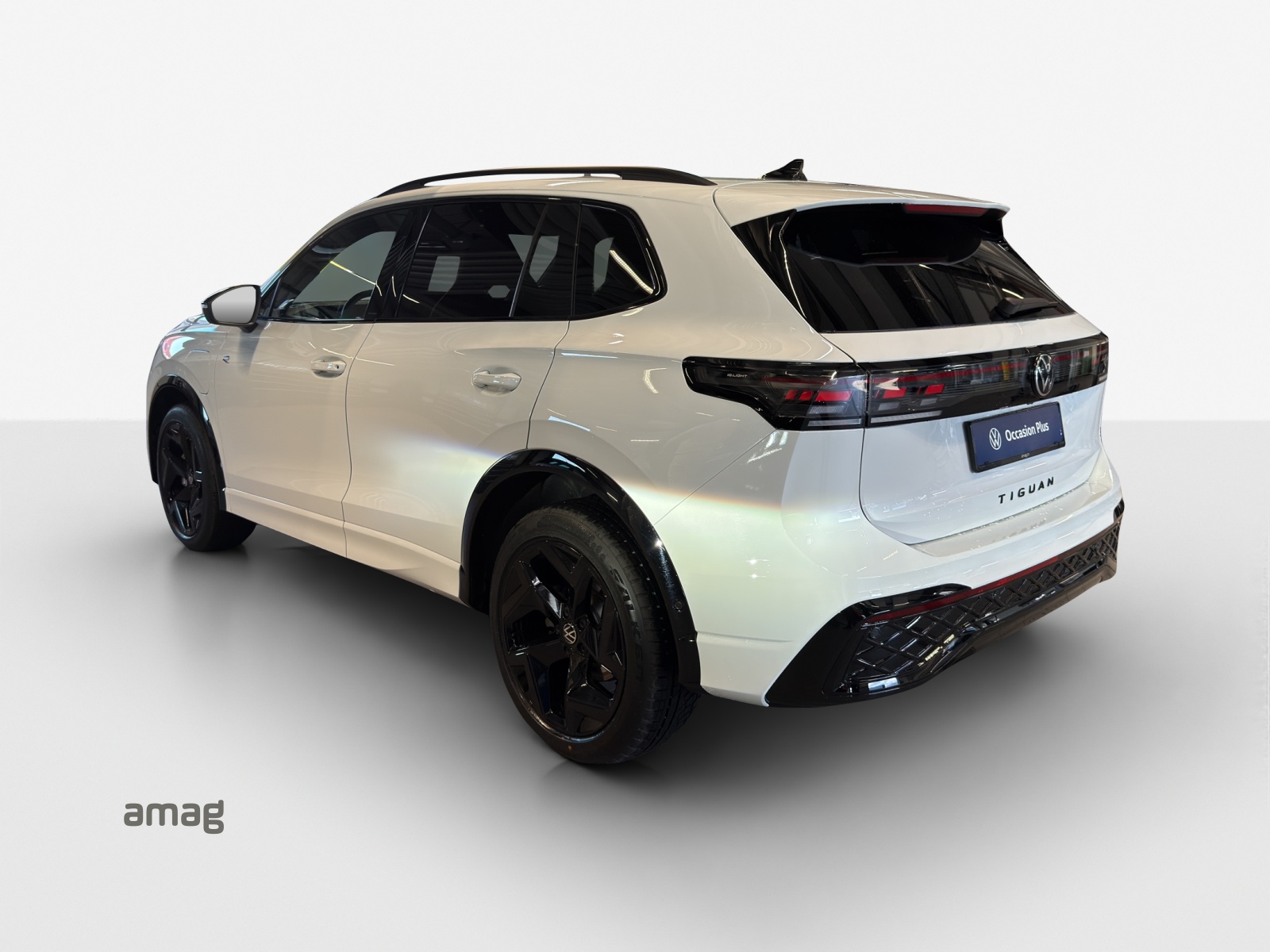 VW Tiguan 1.5 TSI evo2 eHybrid R-Line DSG-image-3