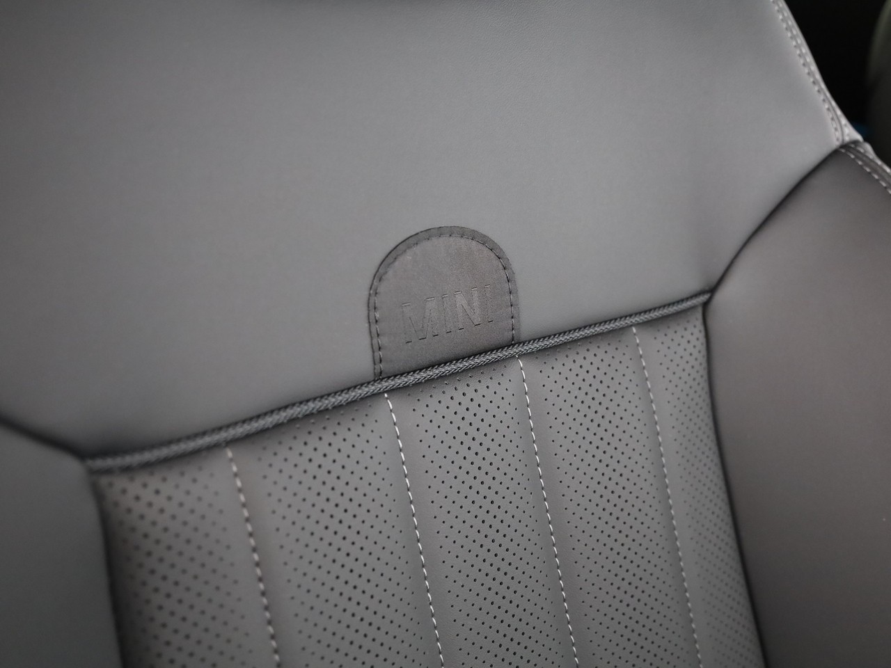 MINI Countryman John Cooper Works ALL4 Steptronic-image-16