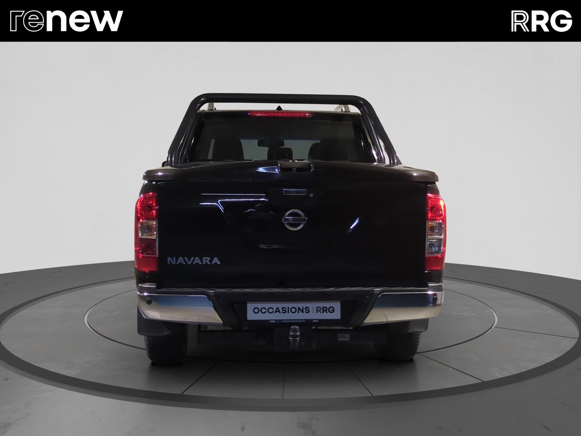 NISSAN Navara Double Cab N-Guard 2.3 dCi 4WD Automatic-image-3