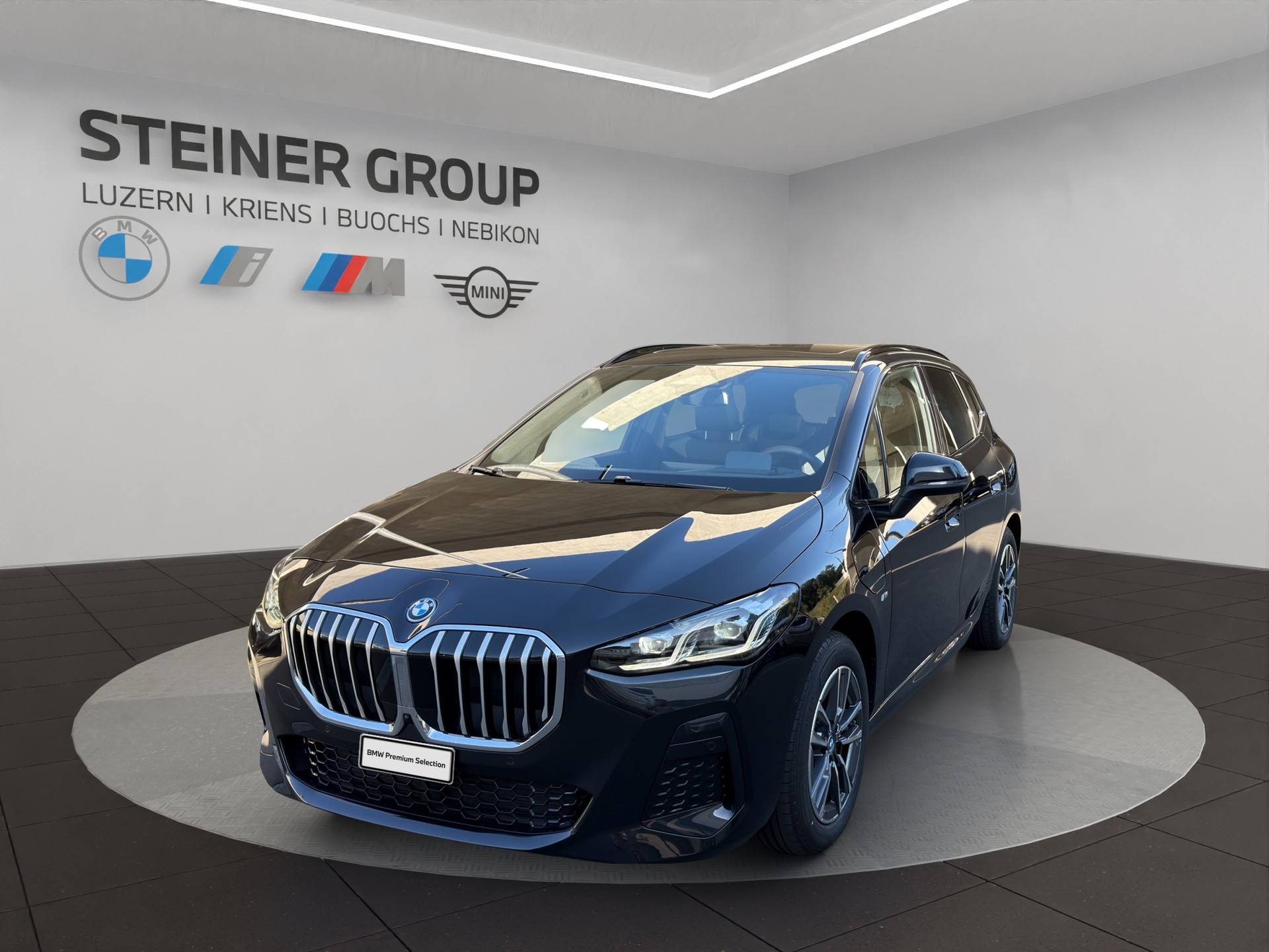BMW 225e xDrive Active Tourer M Sport-image-0
