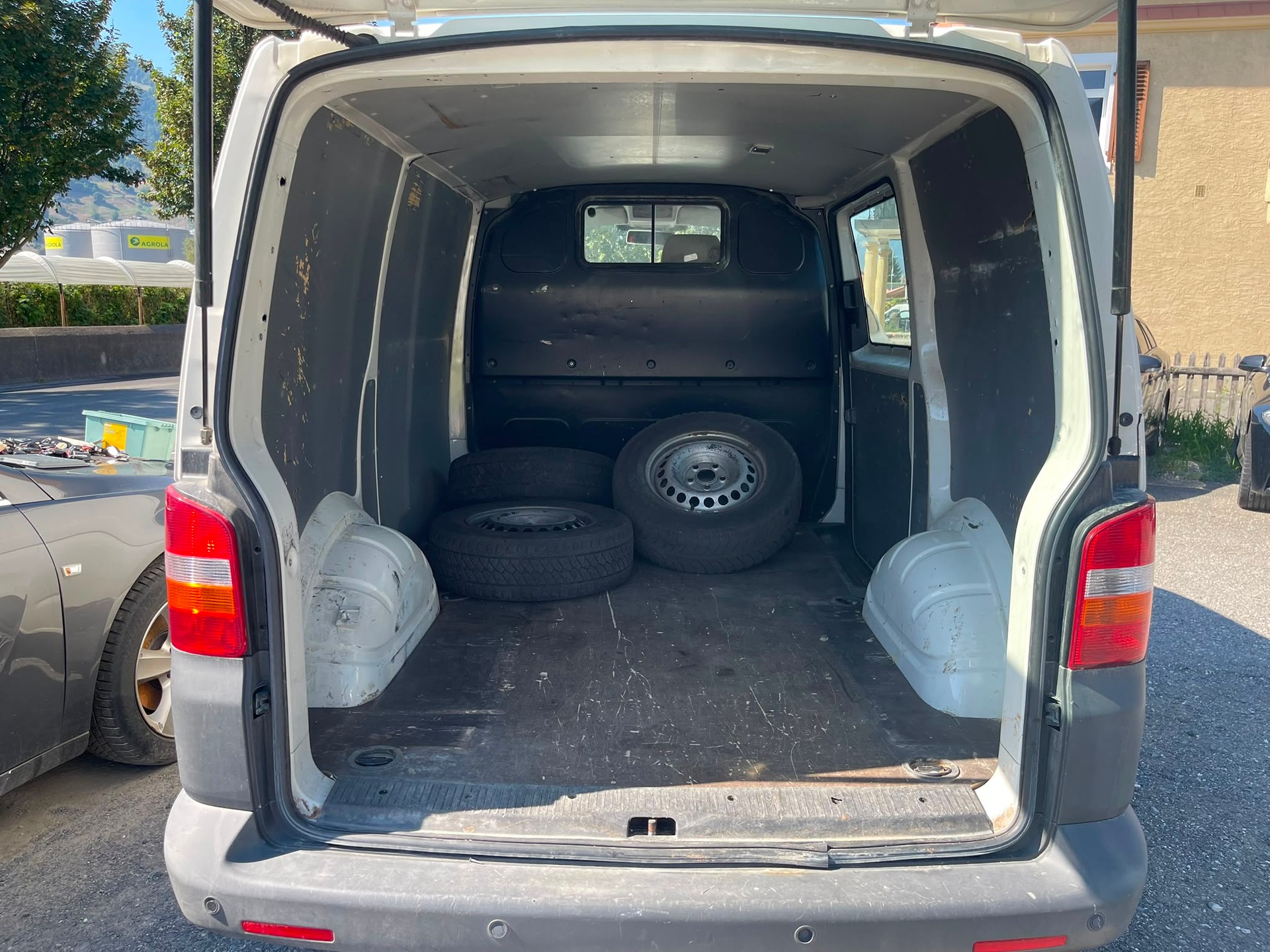 VW T5 2.5 TDI PD 4MOTION-image-6