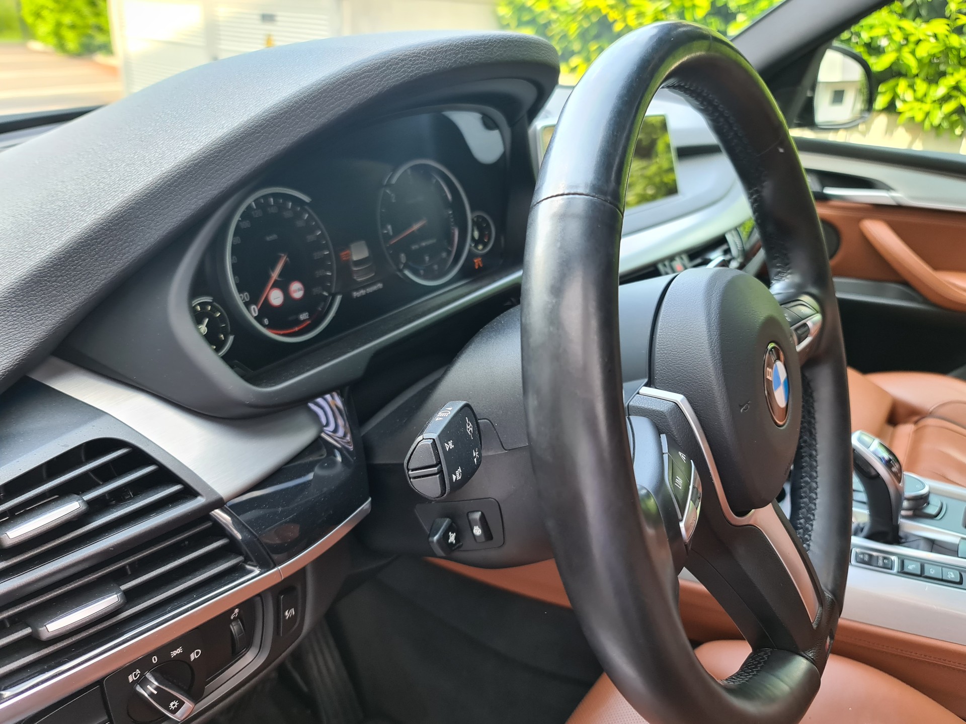 BMW M50d-image-5