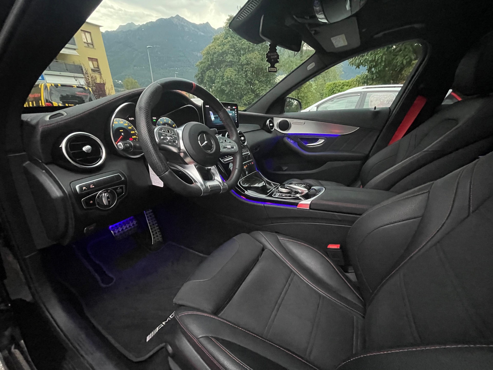 MERCEDES-BENZ C 43 AMG 4MATIC 9G-TCT-image-6