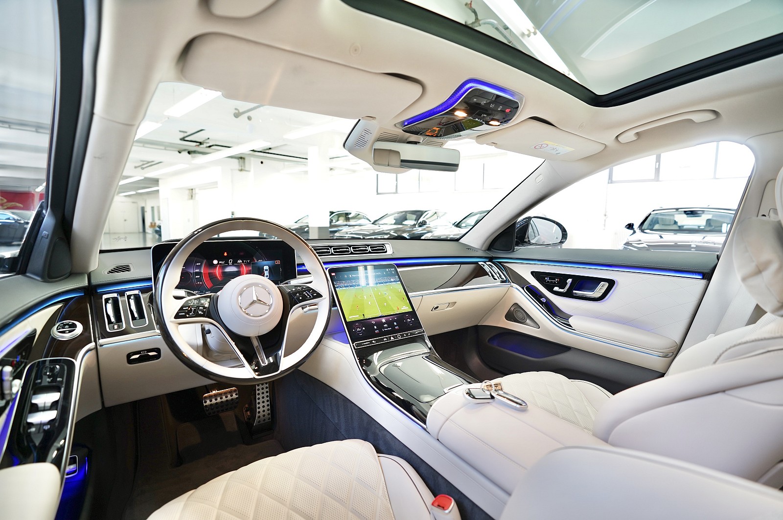 MERCEDES-BENZ S 450 L 4Matic AMG Line 9G-Tronic-image-13