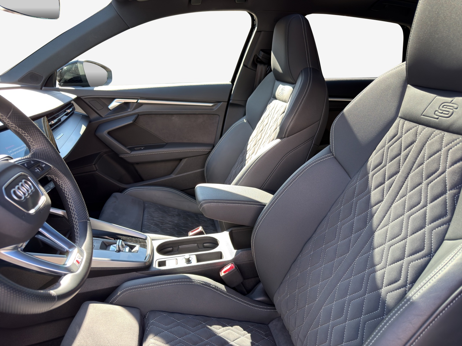 AUDI A3 Sportback 40 TDI S line S-tronic quattro-image-7
