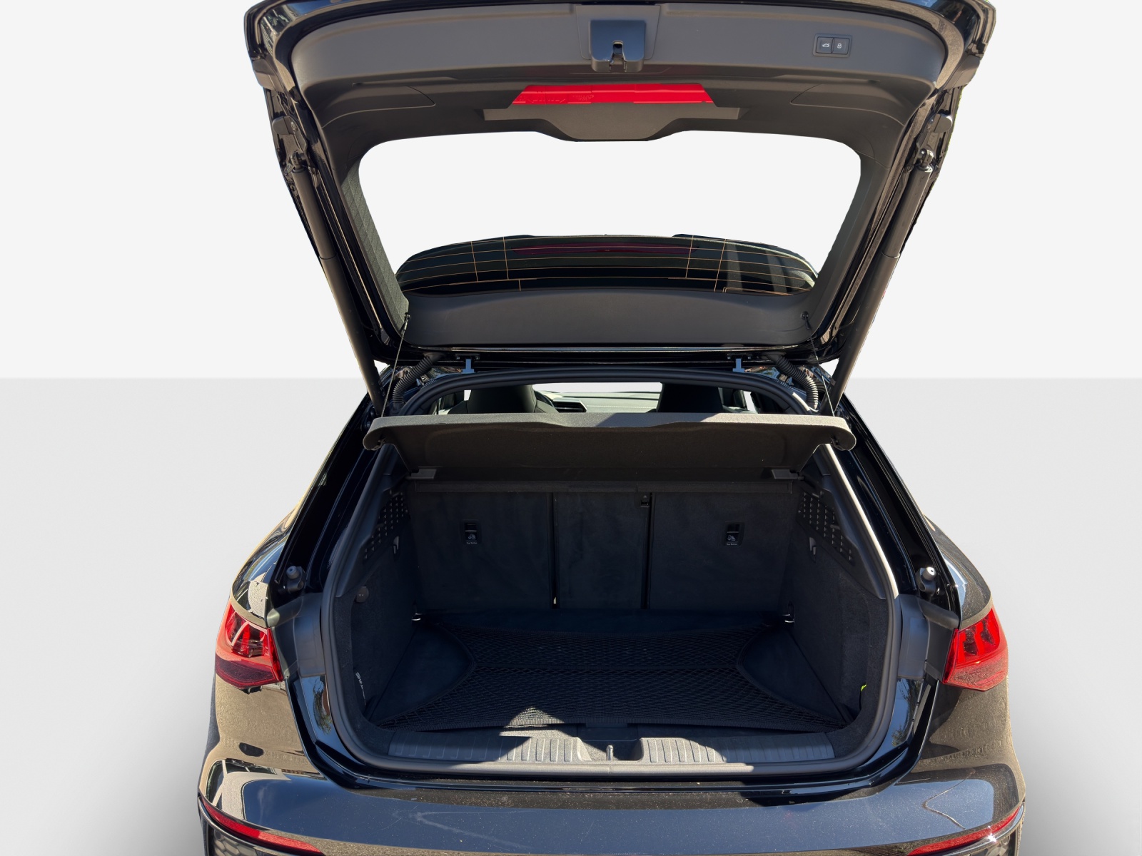 AUDI A3 Sportback 40 TDI S line S-tronic quattro-image-12