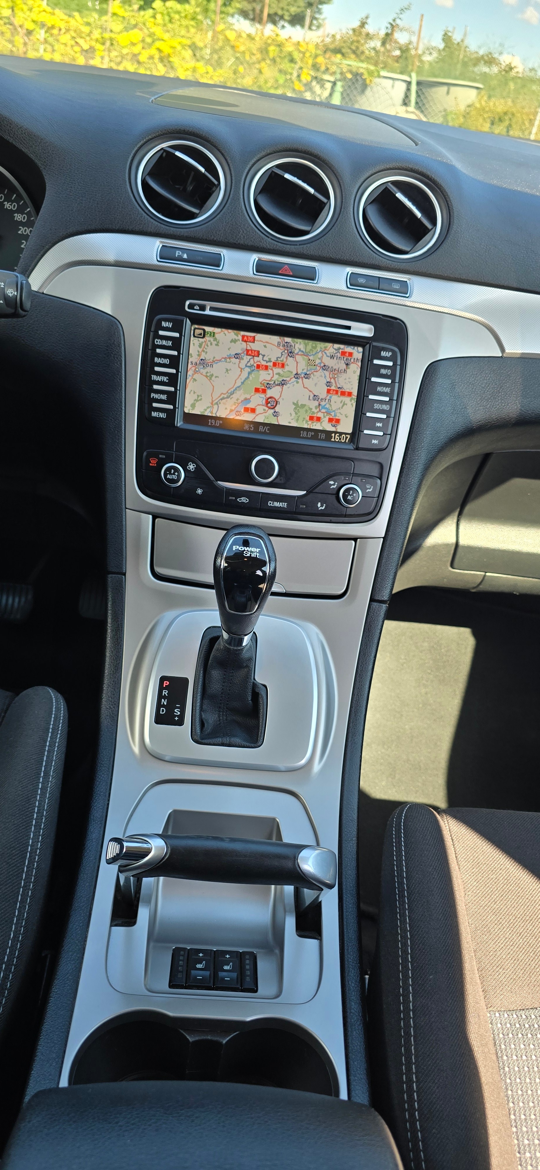 FORD S-Max 2.0 TDCi Carving PowerShift-image-10