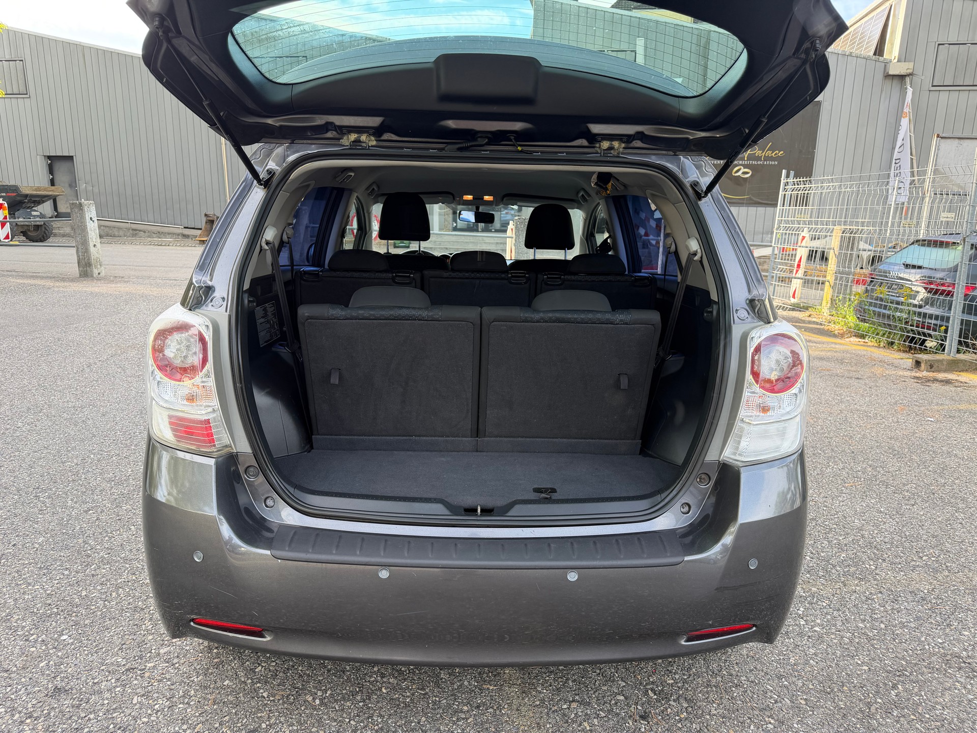 TOYOTA Verso 1.8 Linea Luna ** 07x Sitzplätze ** Klima-auto ** Tempomat ** Park Sensor H ** Frisch Ab MFK-image-11