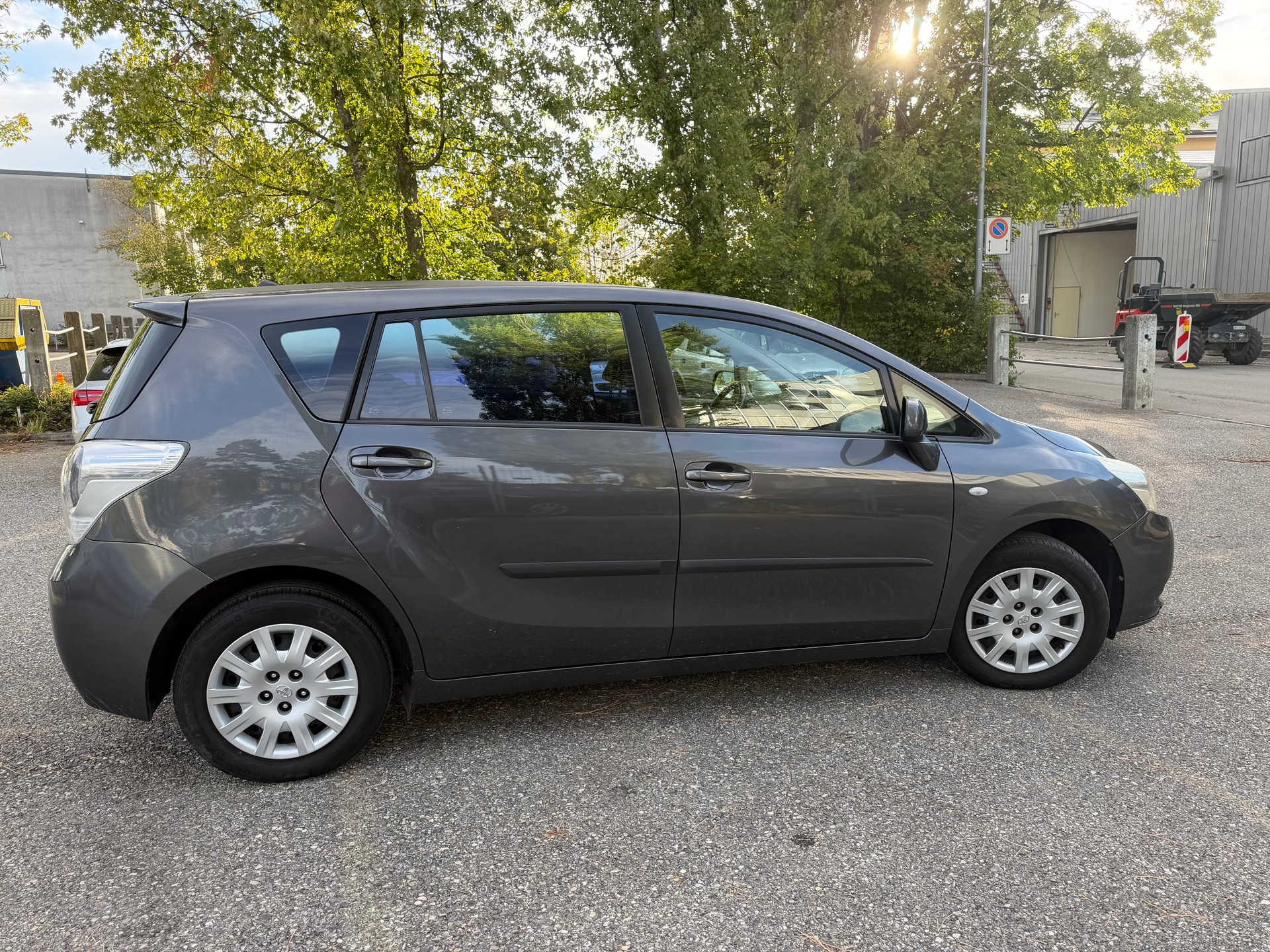 TOYOTA Verso 1.8 Linea Luna ** 07x Sitzplätze ** Klima-auto ** Tempomat ** Park Sensor H ** Frisch Ab MFK-image-9
