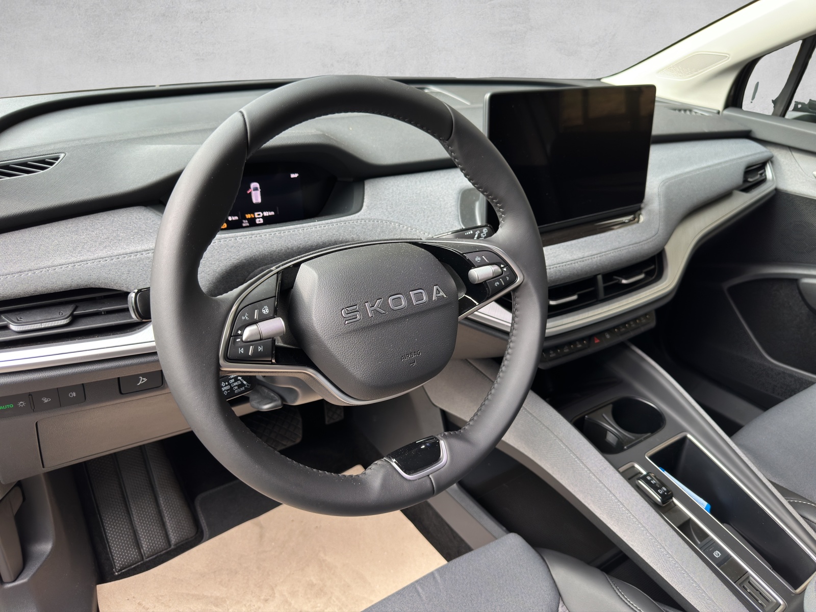 SKODA Enyaq 85 Dynamic-image-10