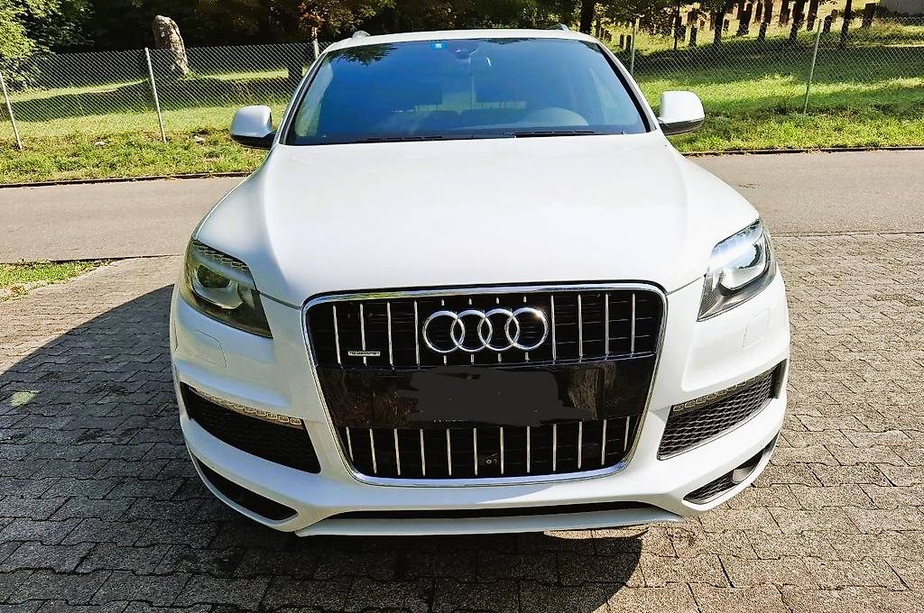AUDI Q7-image-1