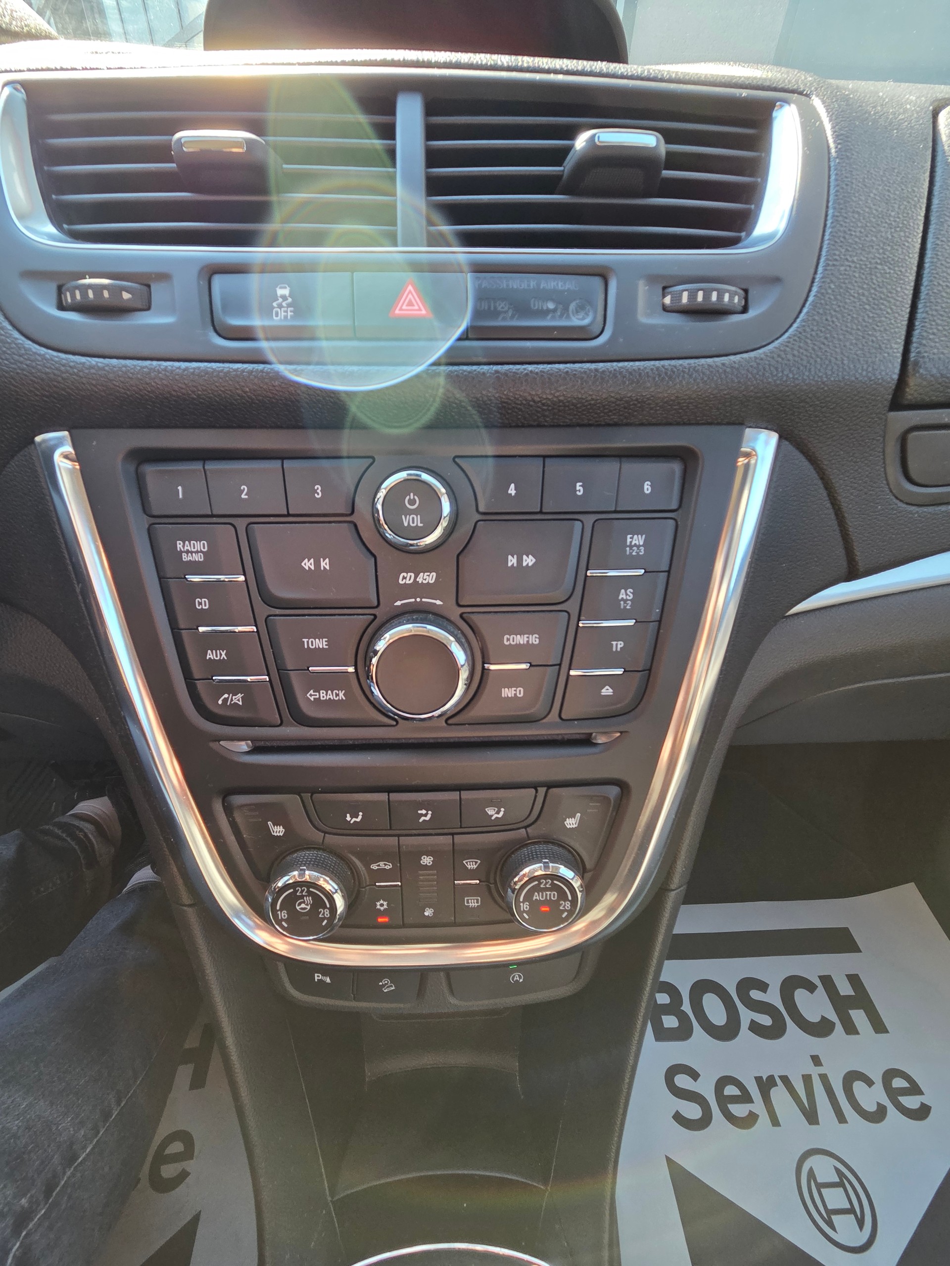 OPEL Mokka 1.4i 16V Turbo Drive 4WD-image-10
