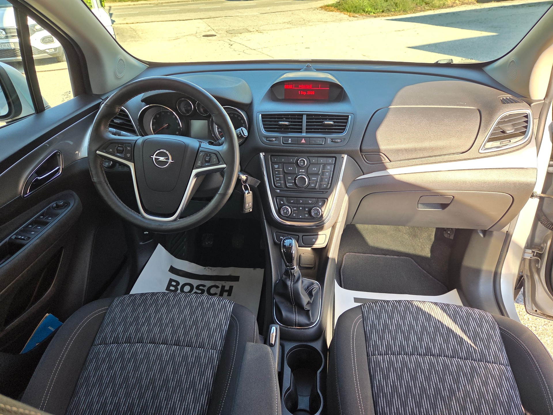 OPEL Mokka 1.4i 16V Turbo Drive 4WD-image-4