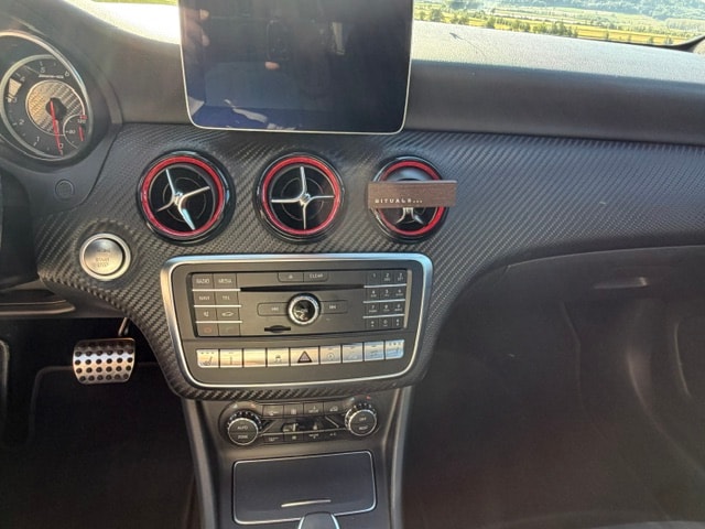 MERCEDES-BENZ A 45 AMG 4Matic Speedshift 7G-DCT-image-12