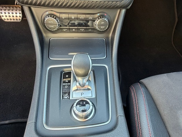 MERCEDES-BENZ A 45 AMG 4Matic Speedshift 7G-DCT-image-14