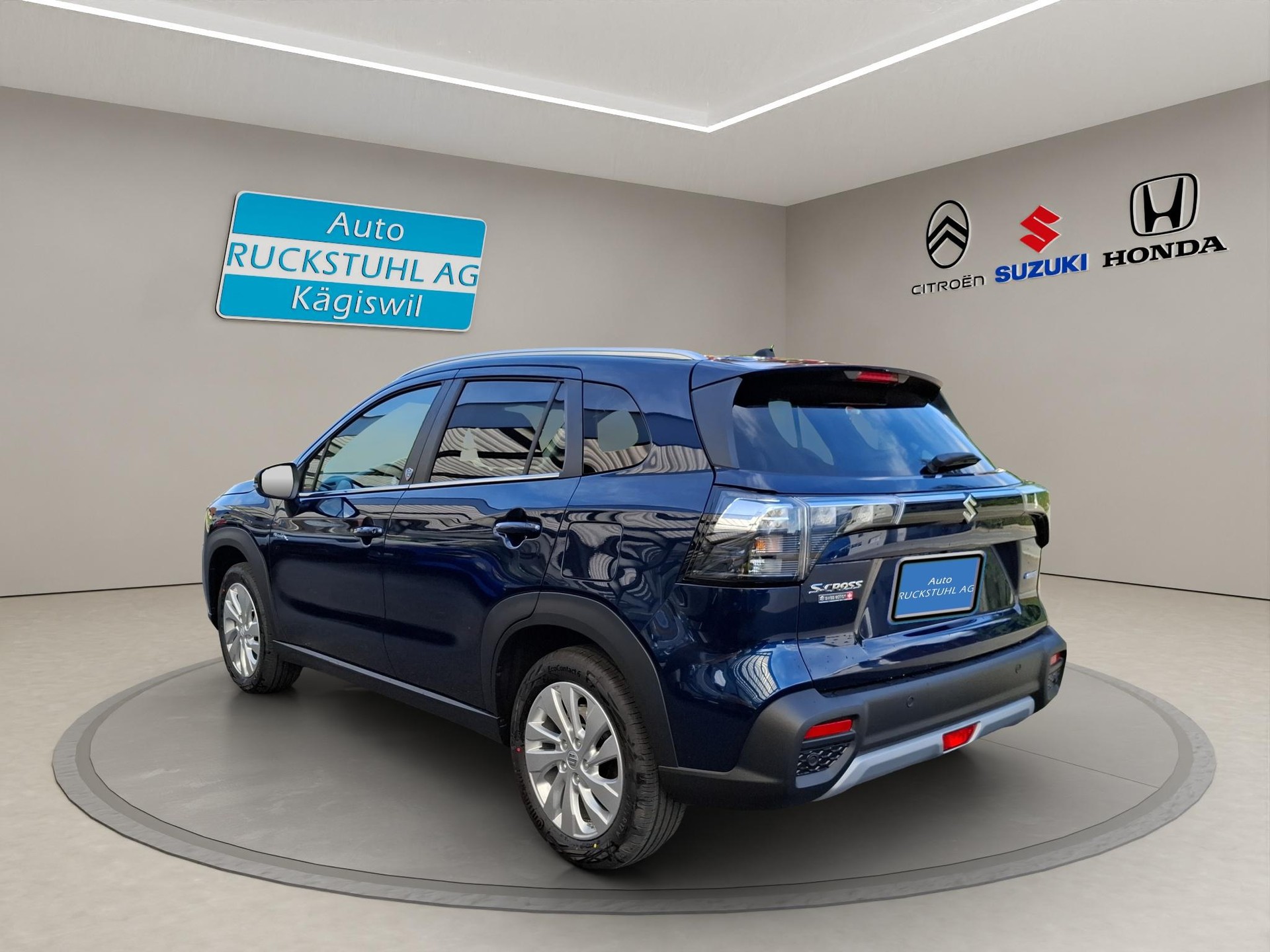 SUZUKI S-Cross 1.4 T Piz Sulai Hybrid 4x4-image-4