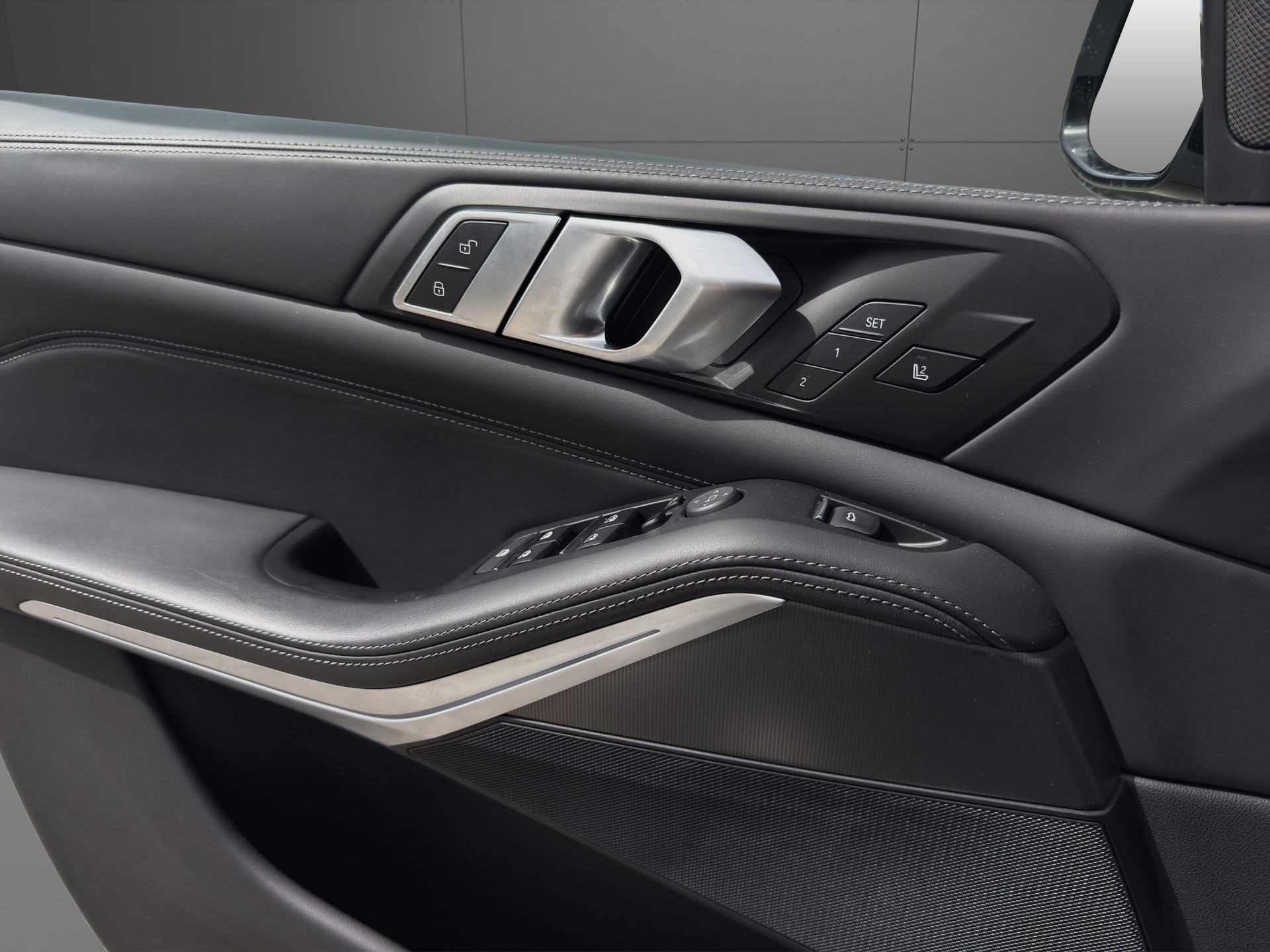 BMW X5 xDrive45e M Sport Steptronic-image-17