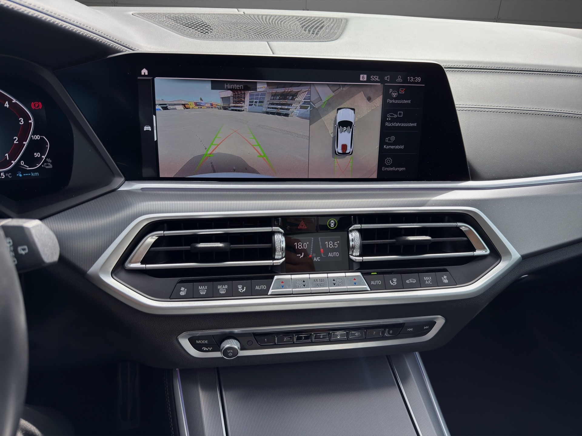 BMW X5 xDrive45e M Sport Steptronic-image-16